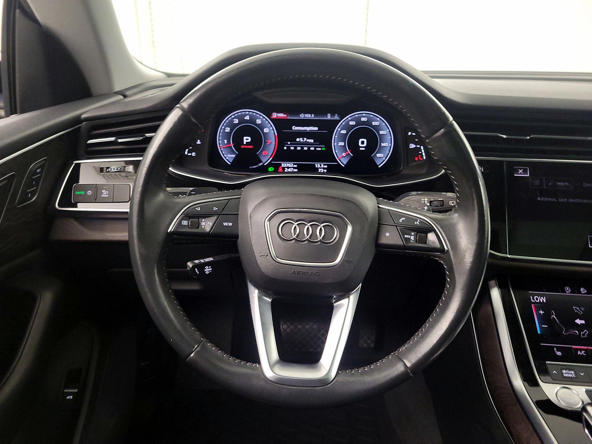 Thumbnail: 2020 Audi Q8 - 10