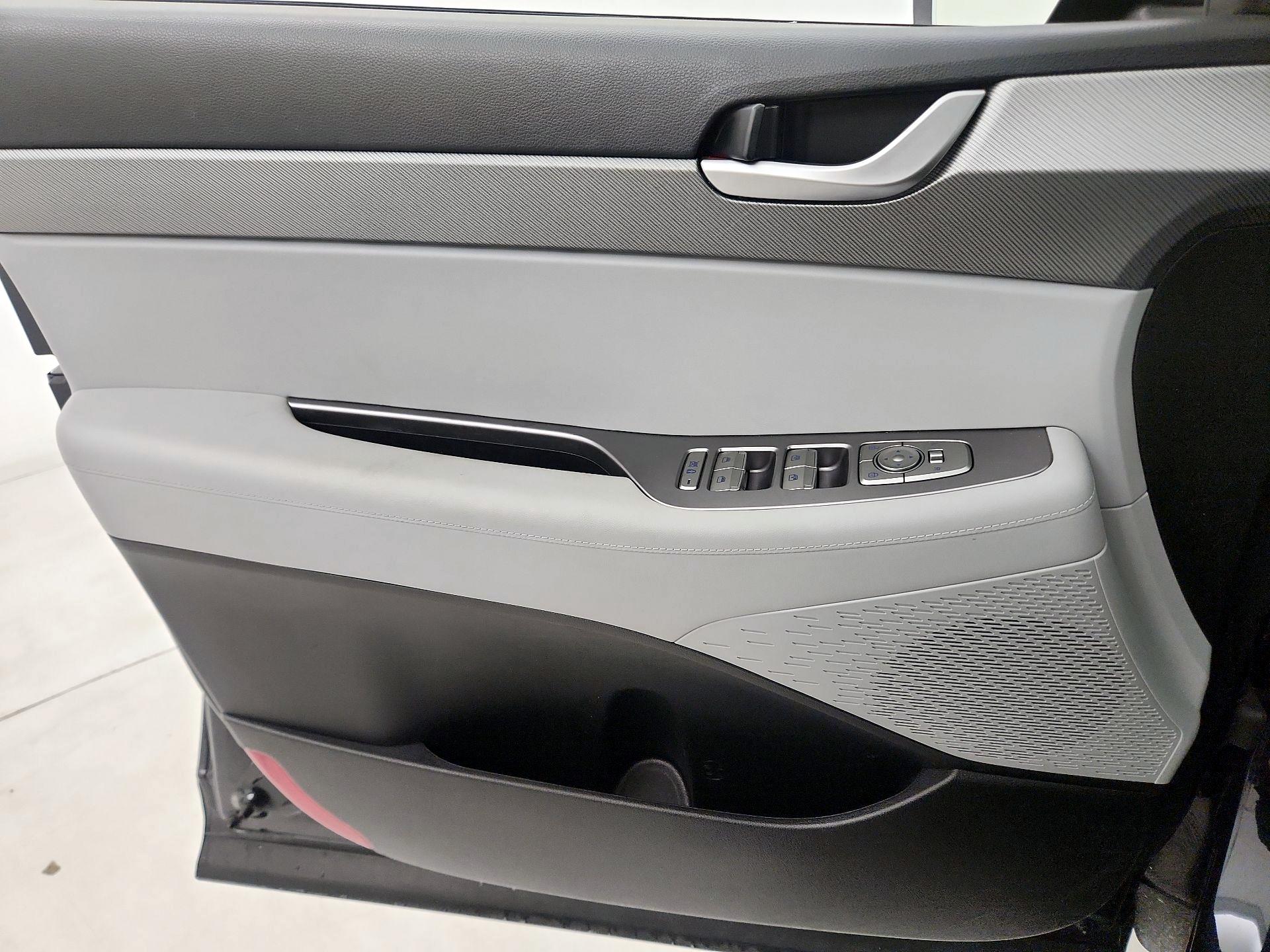 Thumbnail: 2023 Hyundai Palisade - 12