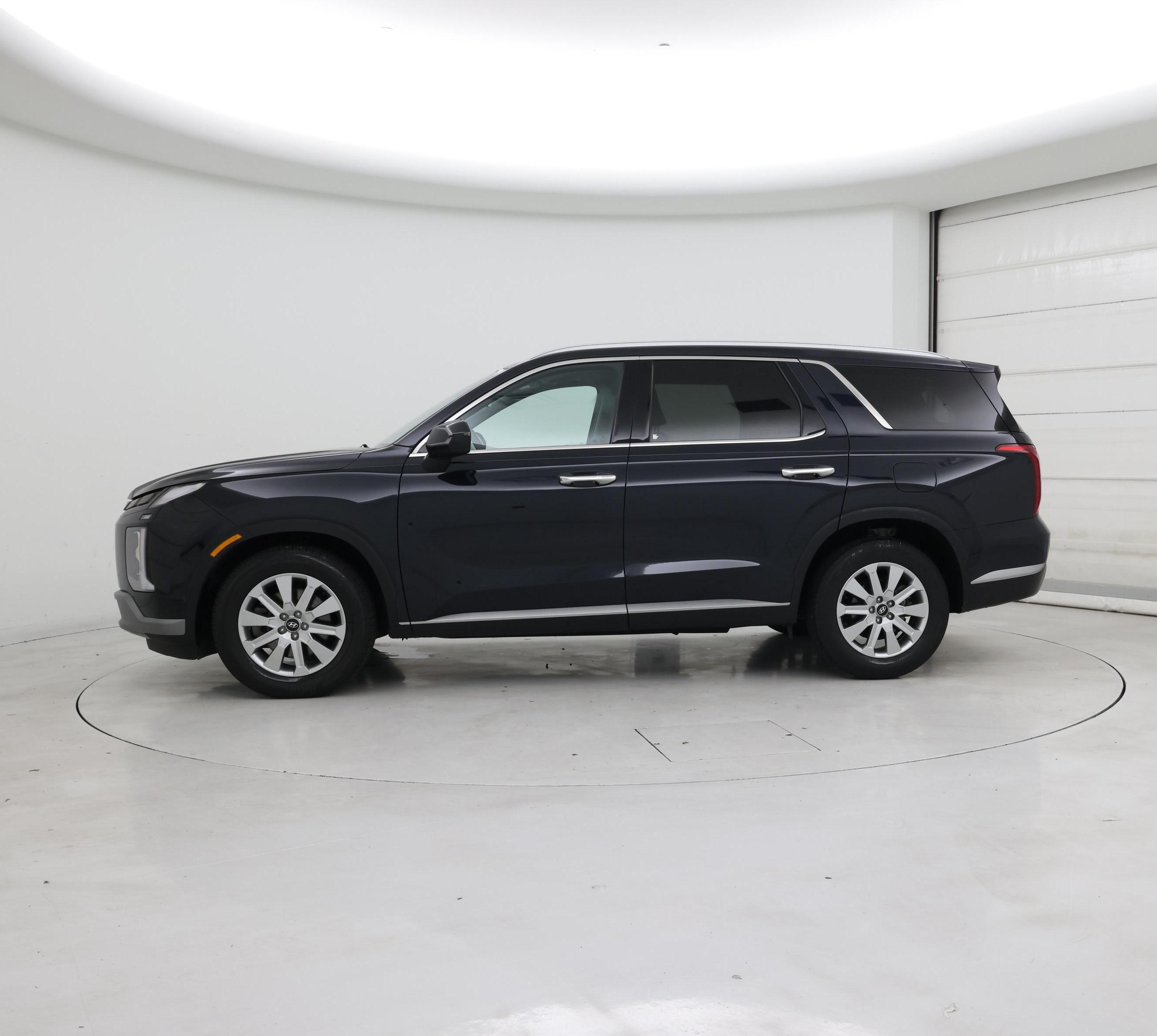 Thumbnail: 2023 Hyundai Palisade - 3
