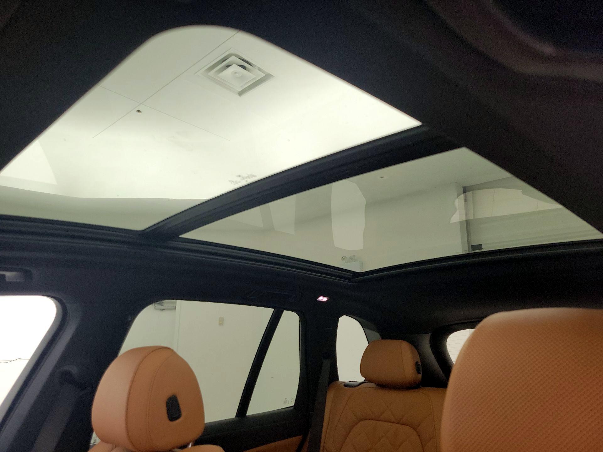 Thumbnail: 2023 BMW X5 - 20