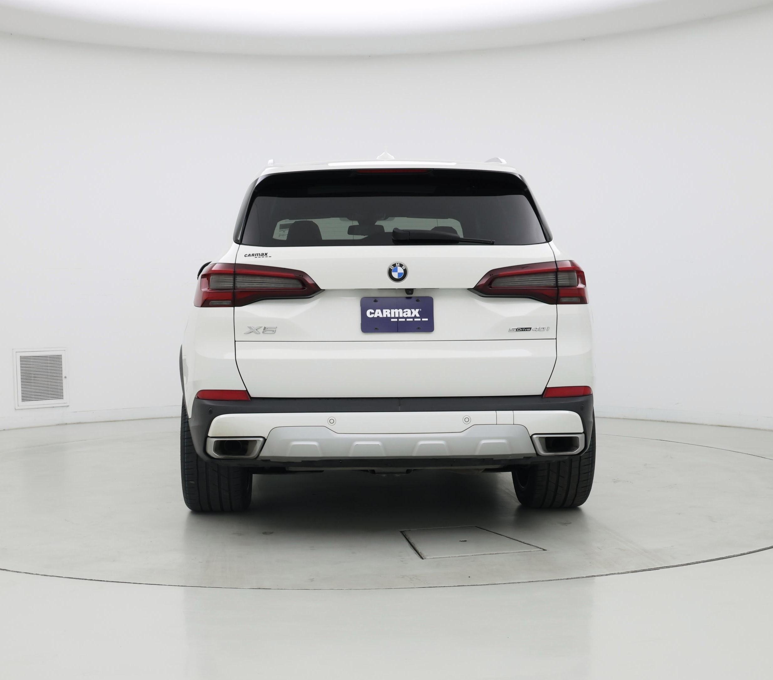 Thumbnail: 2023 BMW X5 - 6