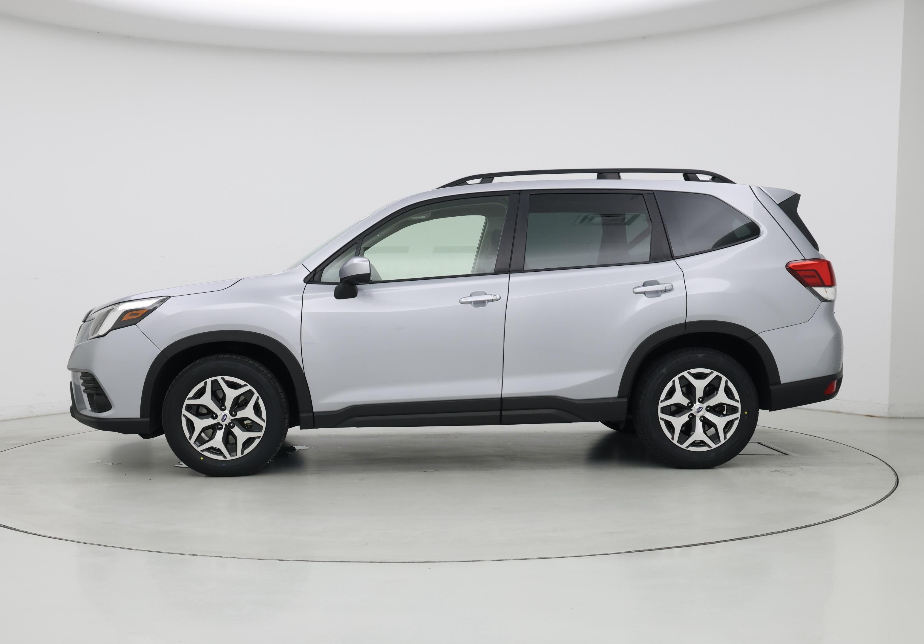 Thumbnail: 2023 Subaru Forester - 3