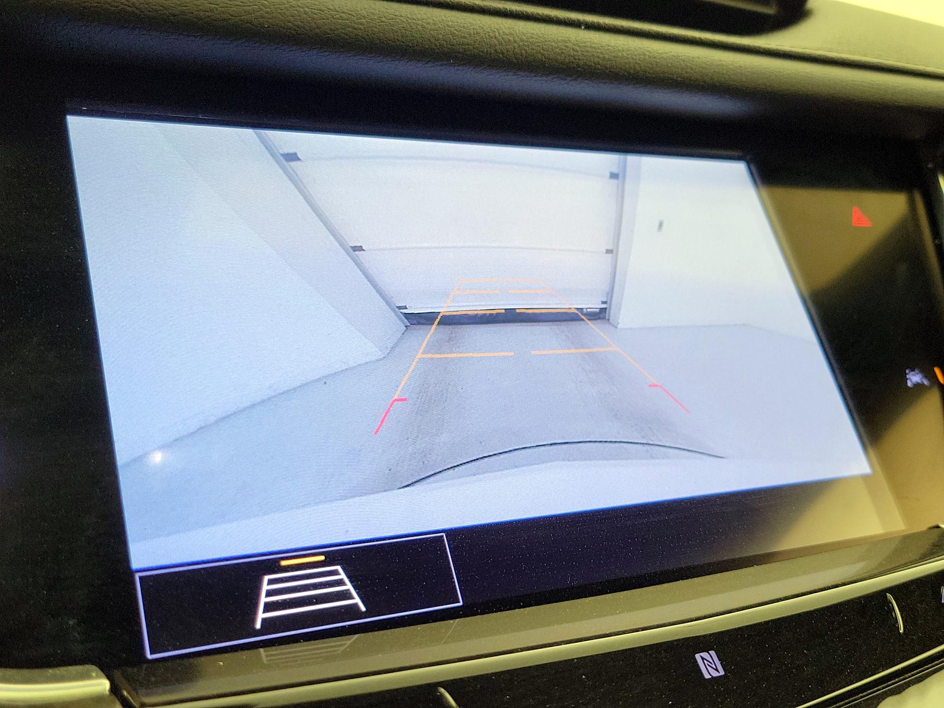 Thumbnail: 2020 Cadillac XT6 - 15