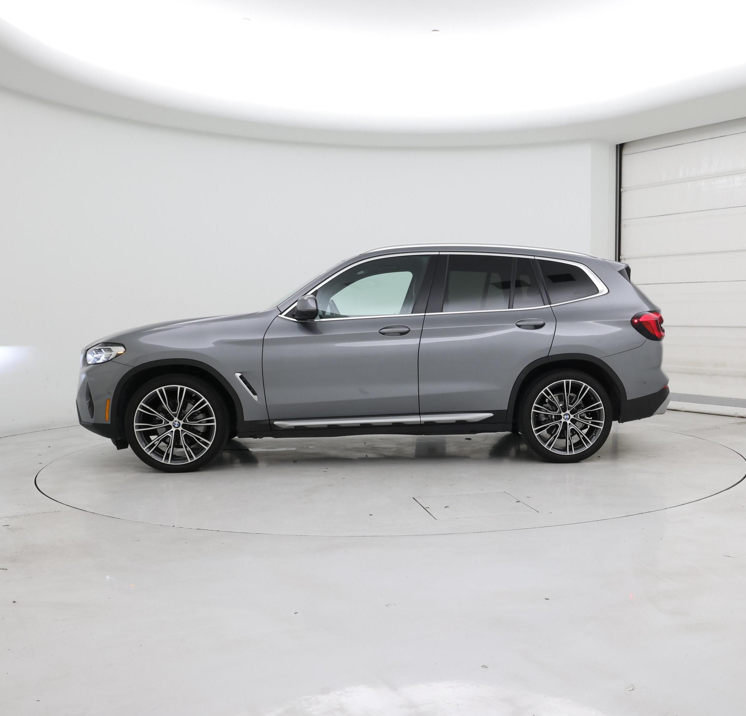 Thumbnail: 2023 BMW X3 - 3