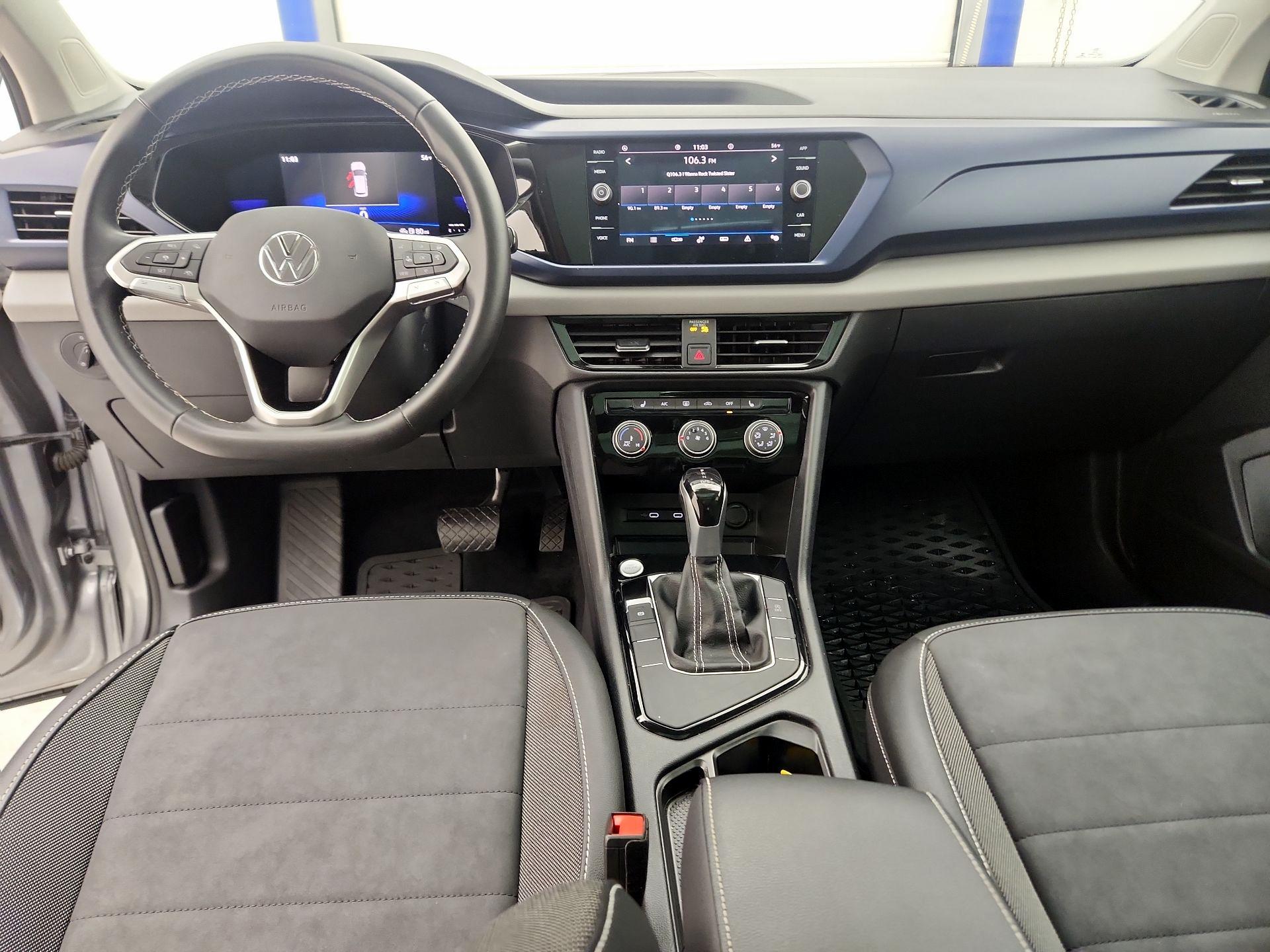 Thumbnail: 2023 Volkswagen Taos - 9