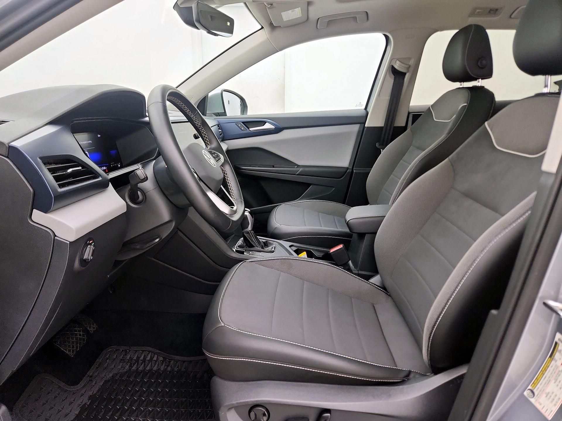 Thumbnail: 2023 Volkswagen Taos - 11