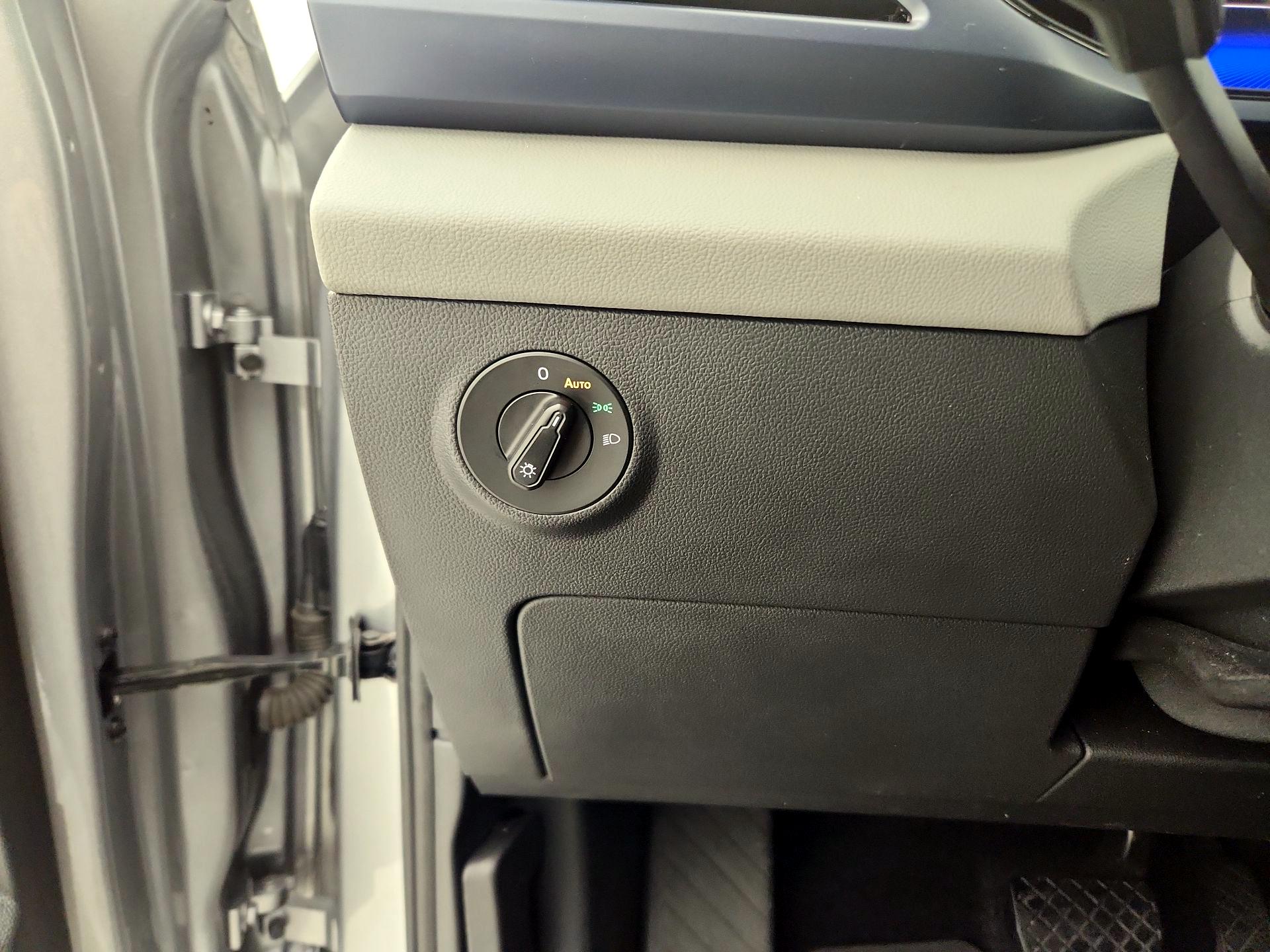 Thumbnail: 2023 Volkswagen Taos - 13