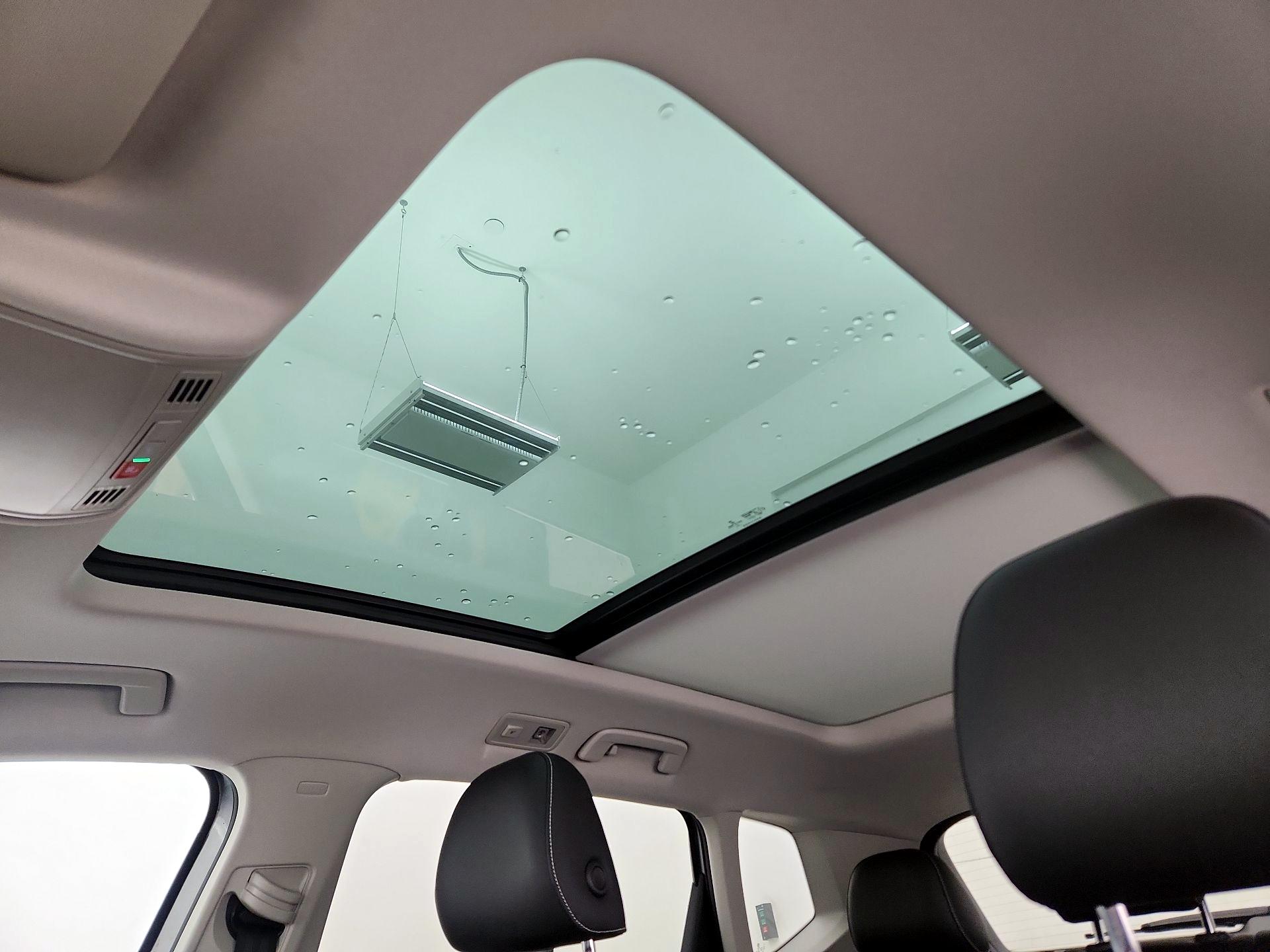 Thumbnail: 2023 Volkswagen Taos - 19