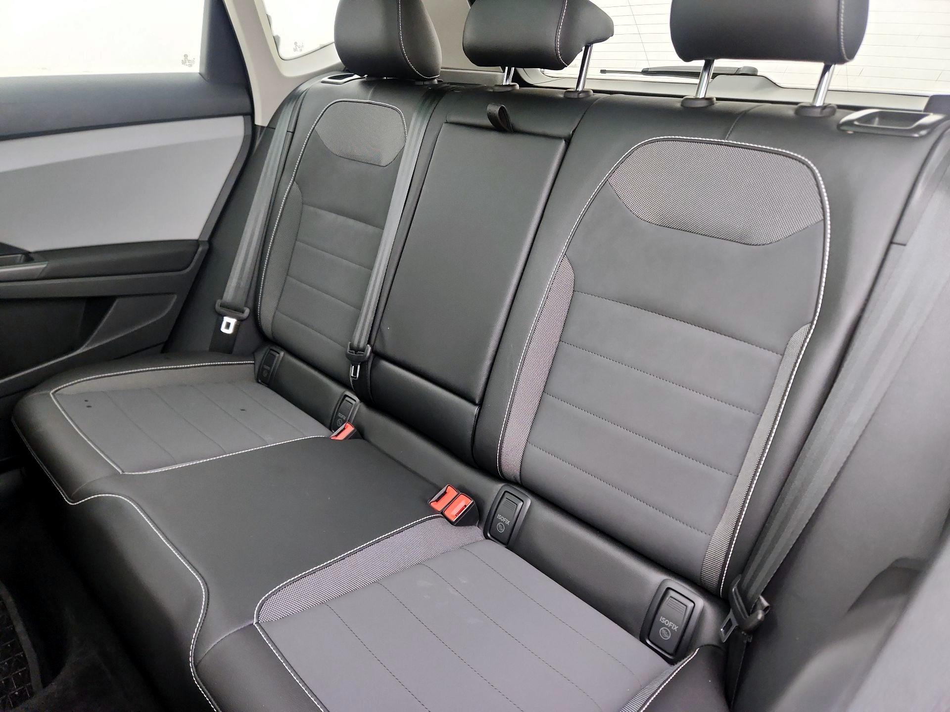 Thumbnail: 2023 Volkswagen Taos - 20