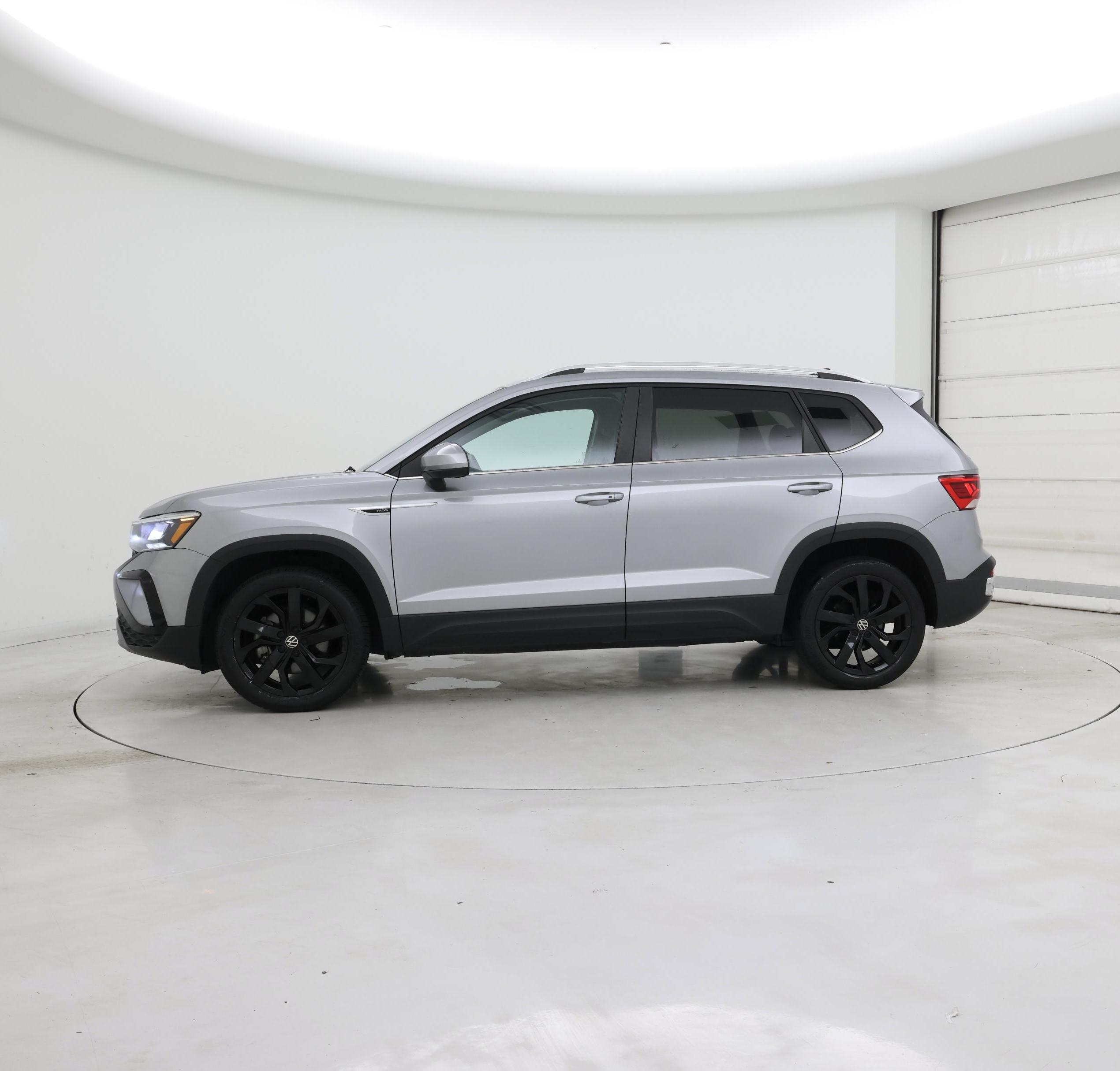 Thumbnail: 2023 Volkswagen Taos - 3