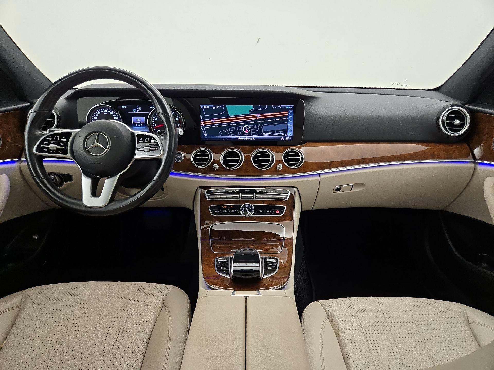 Thumbnail: 2019 Mercedes-Benz E-Class - 9