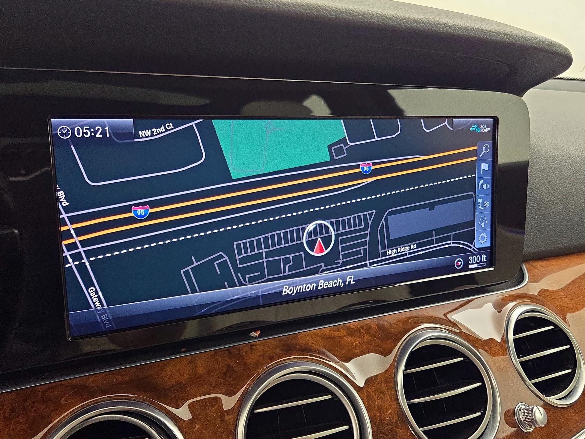 Thumbnail: 2019 Mercedes-Benz E-Class - 14