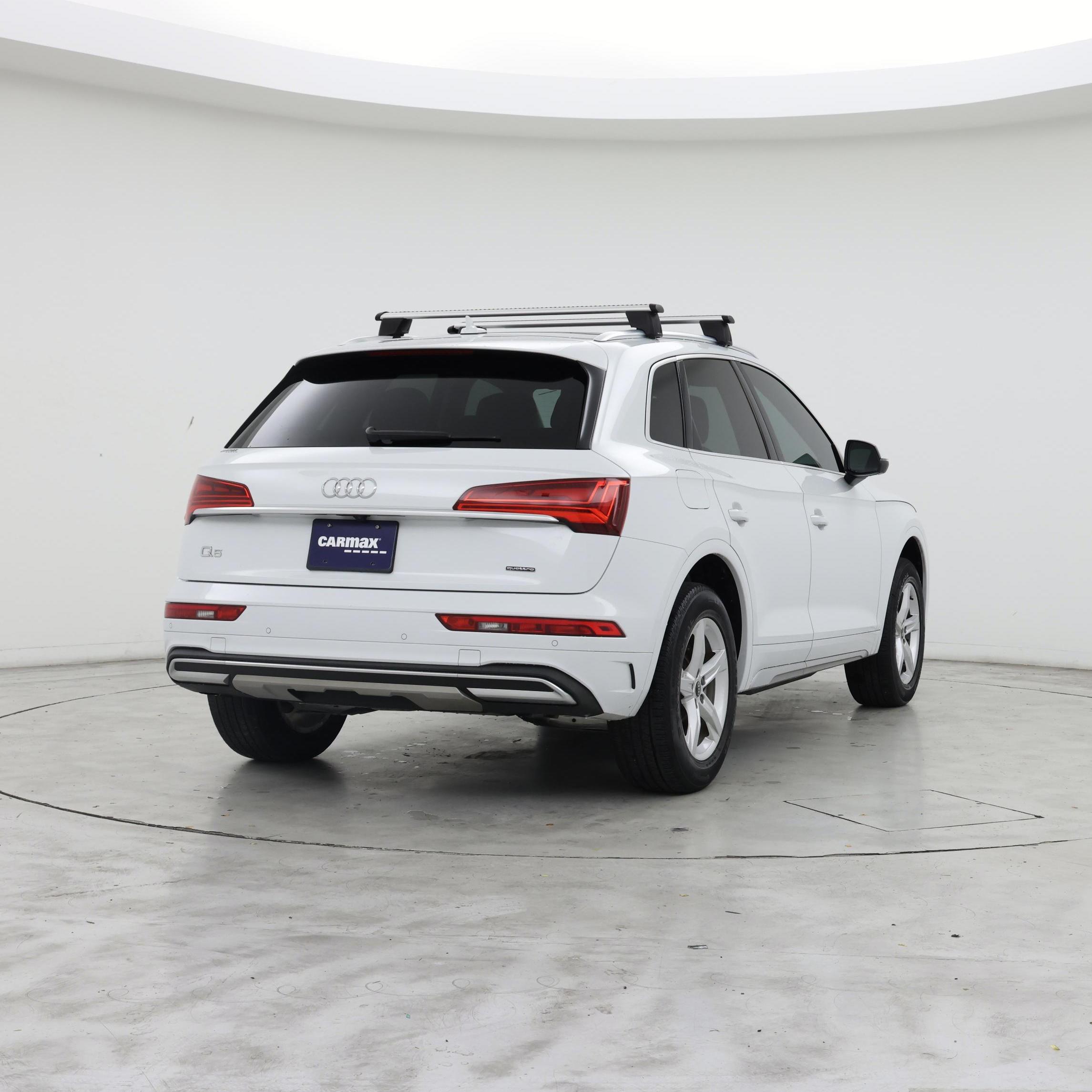 Thumbnail: 2023 Audi Q5 - 8