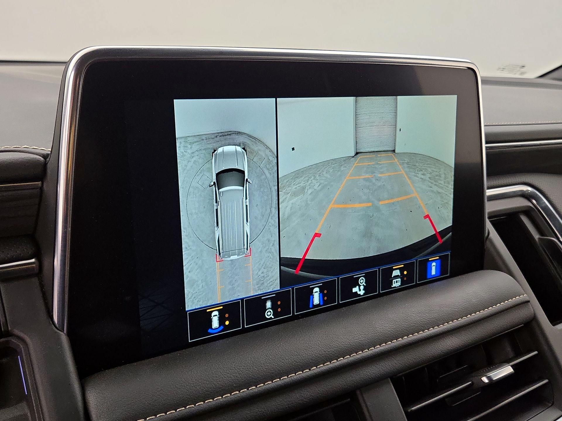 Thumbnail: 2024 GMC Yukon XL - 14