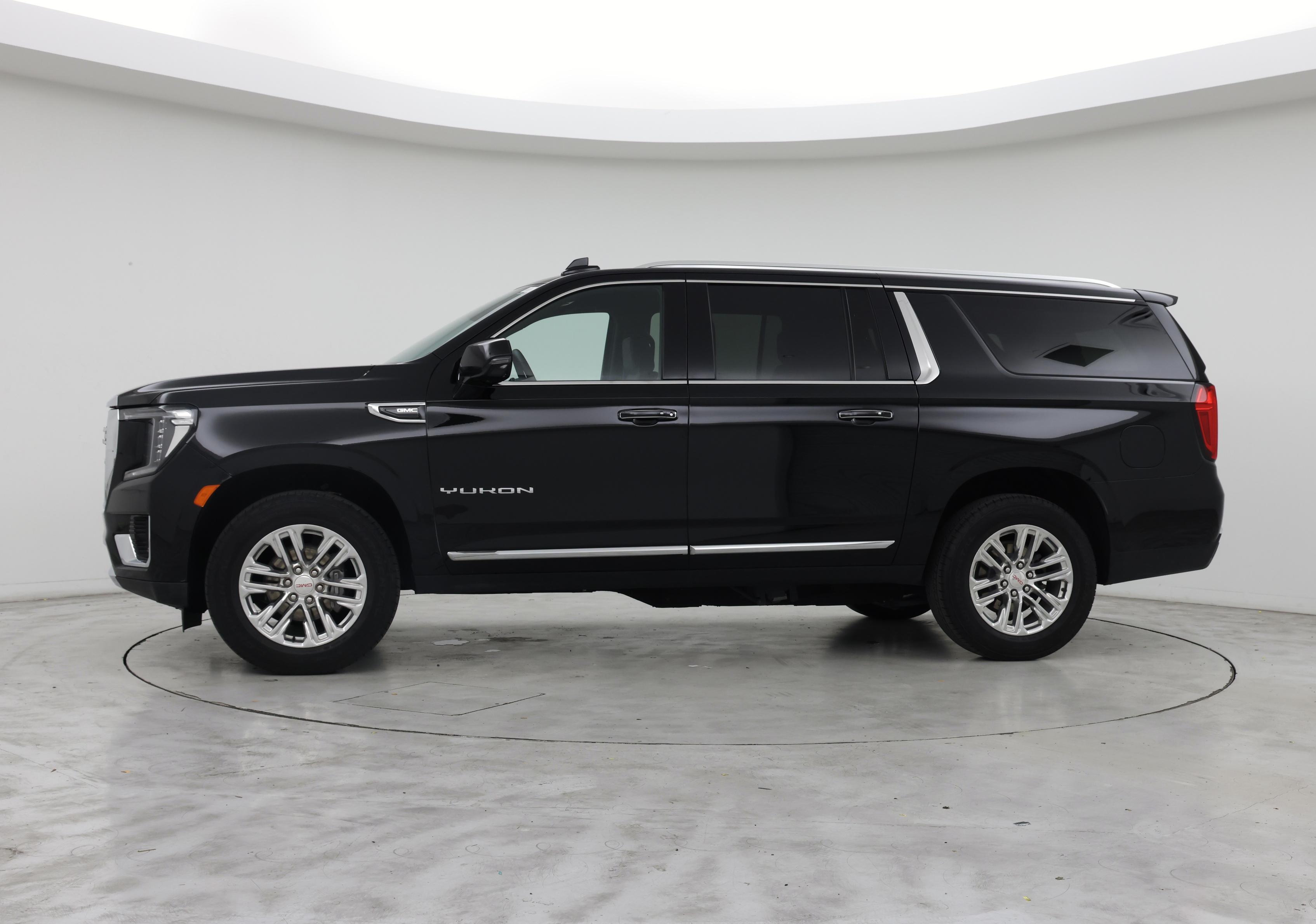 Thumbnail: 2024 GMC Yukon XL - 3