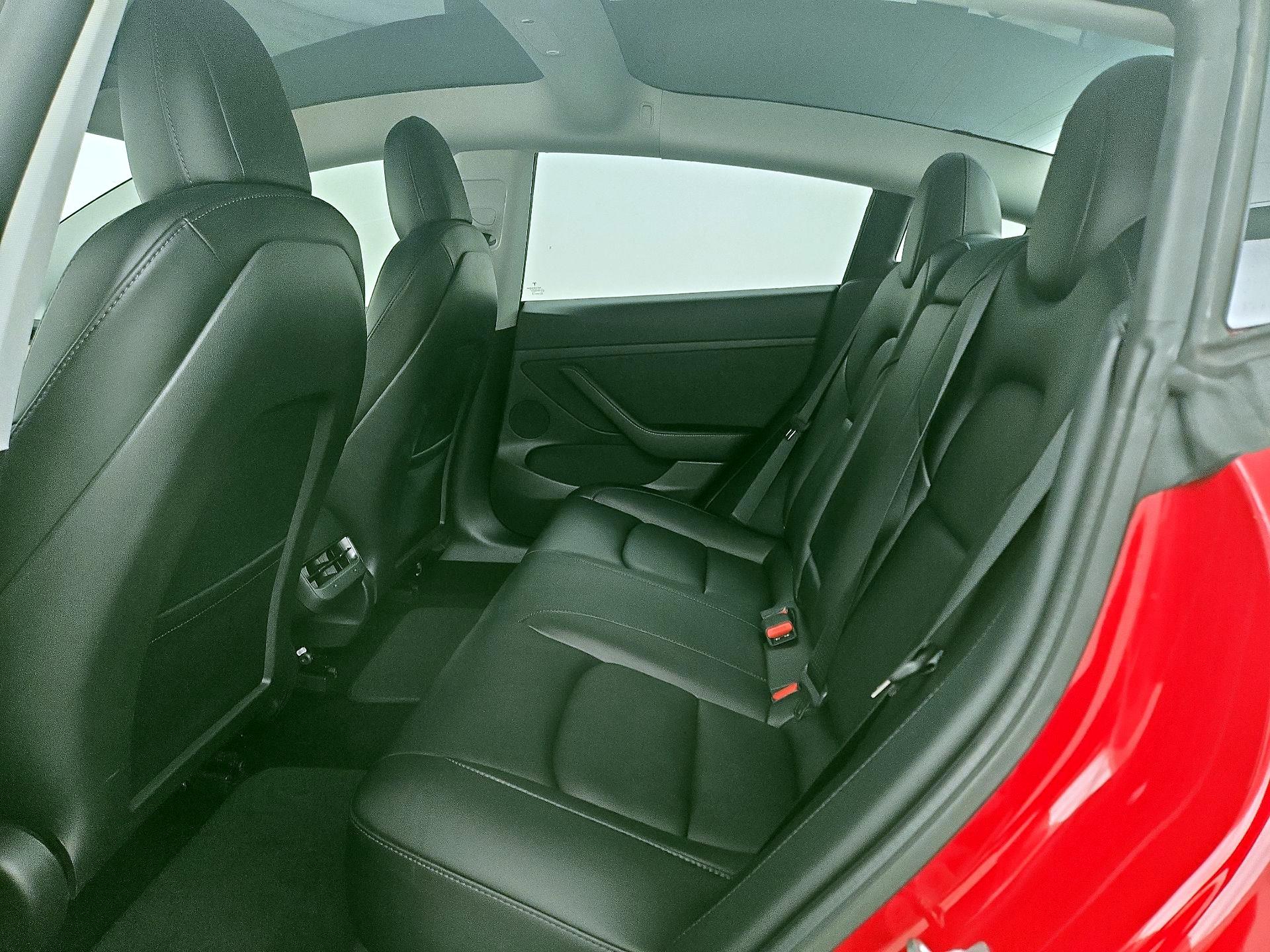 Thumbnail: 2022 Tesla Model 3 - 20