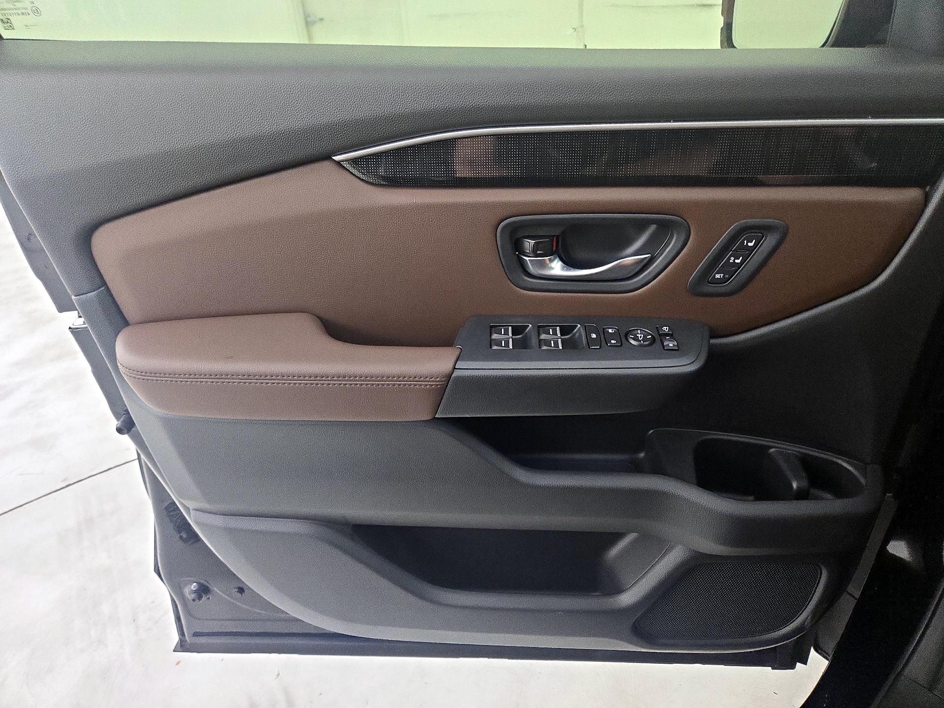 Thumbnail: 2024 Honda Pilot - 12