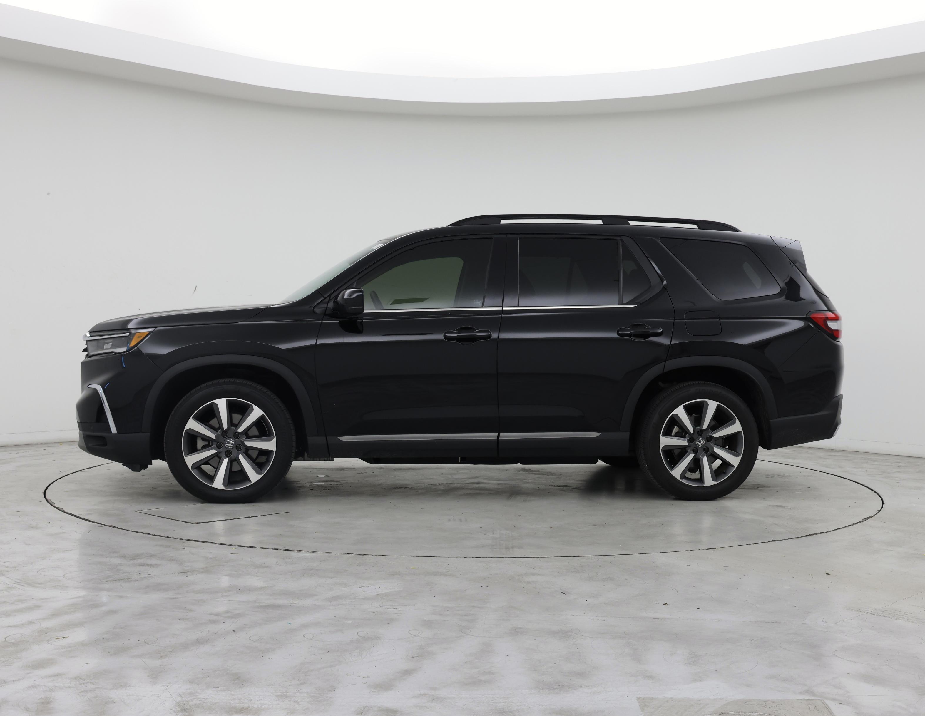 Thumbnail: 2024 Honda Pilot - 3