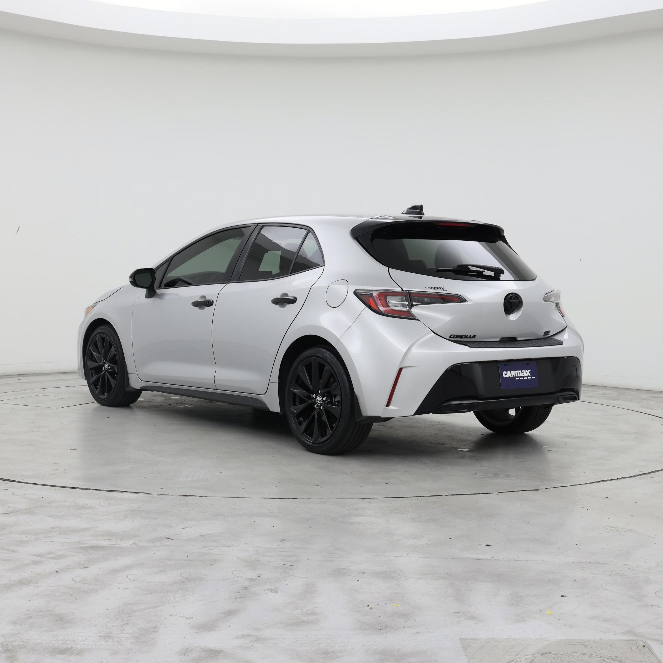 Thumbnail: 2021 Toyota Corolla - 2
