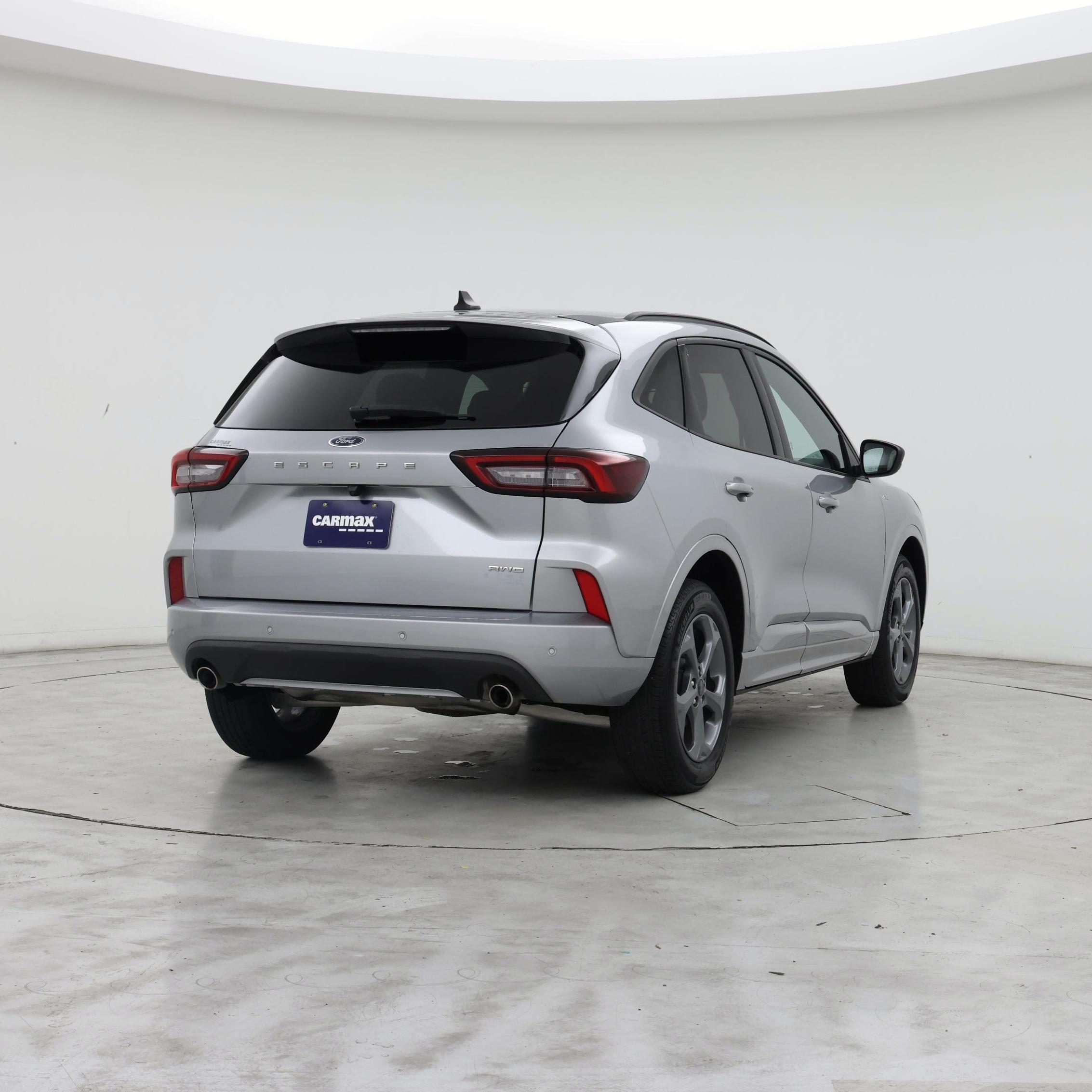 Thumbnail: 2023 Ford Escape - 8