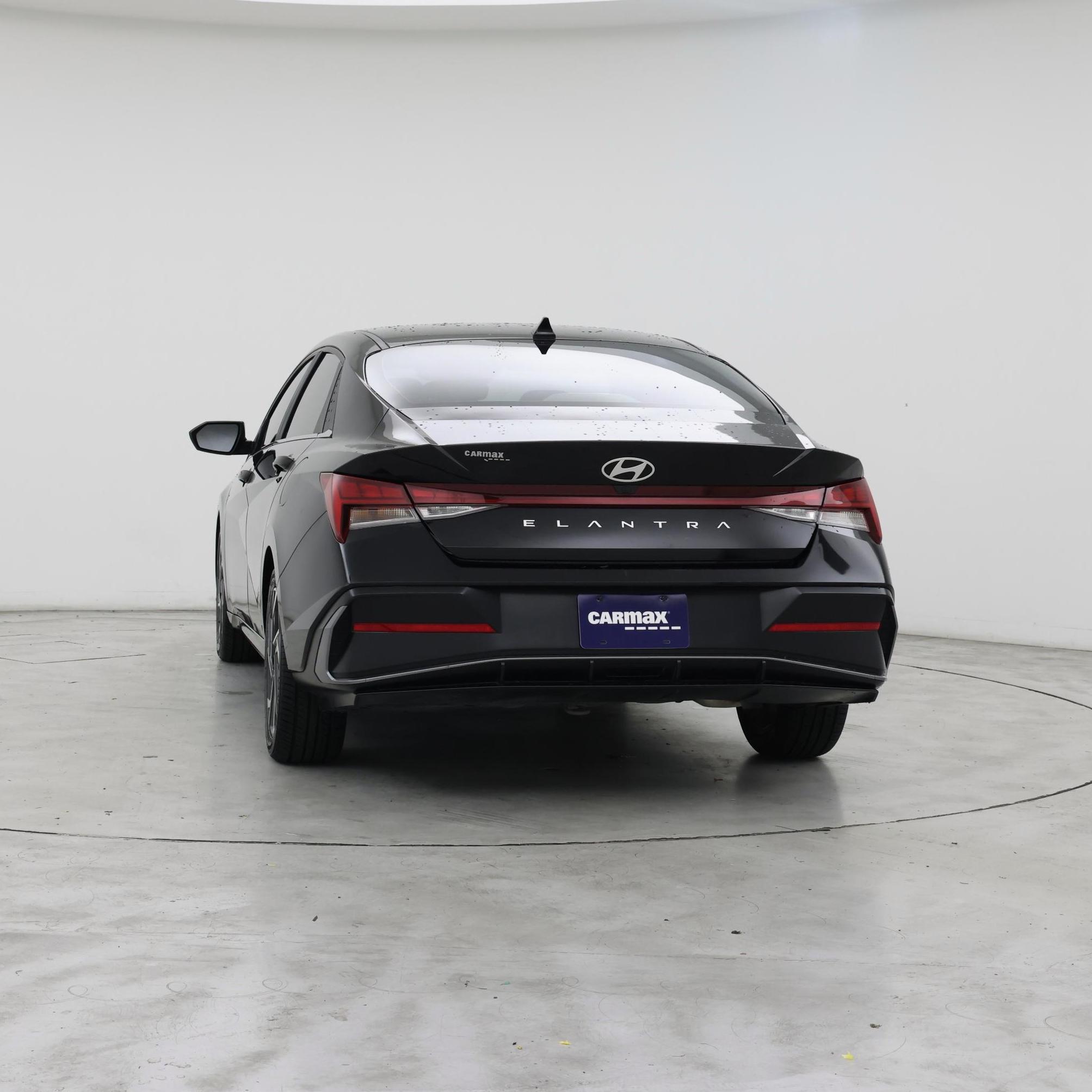 Thumbnail: 2024 Hyundai Elantra - 6