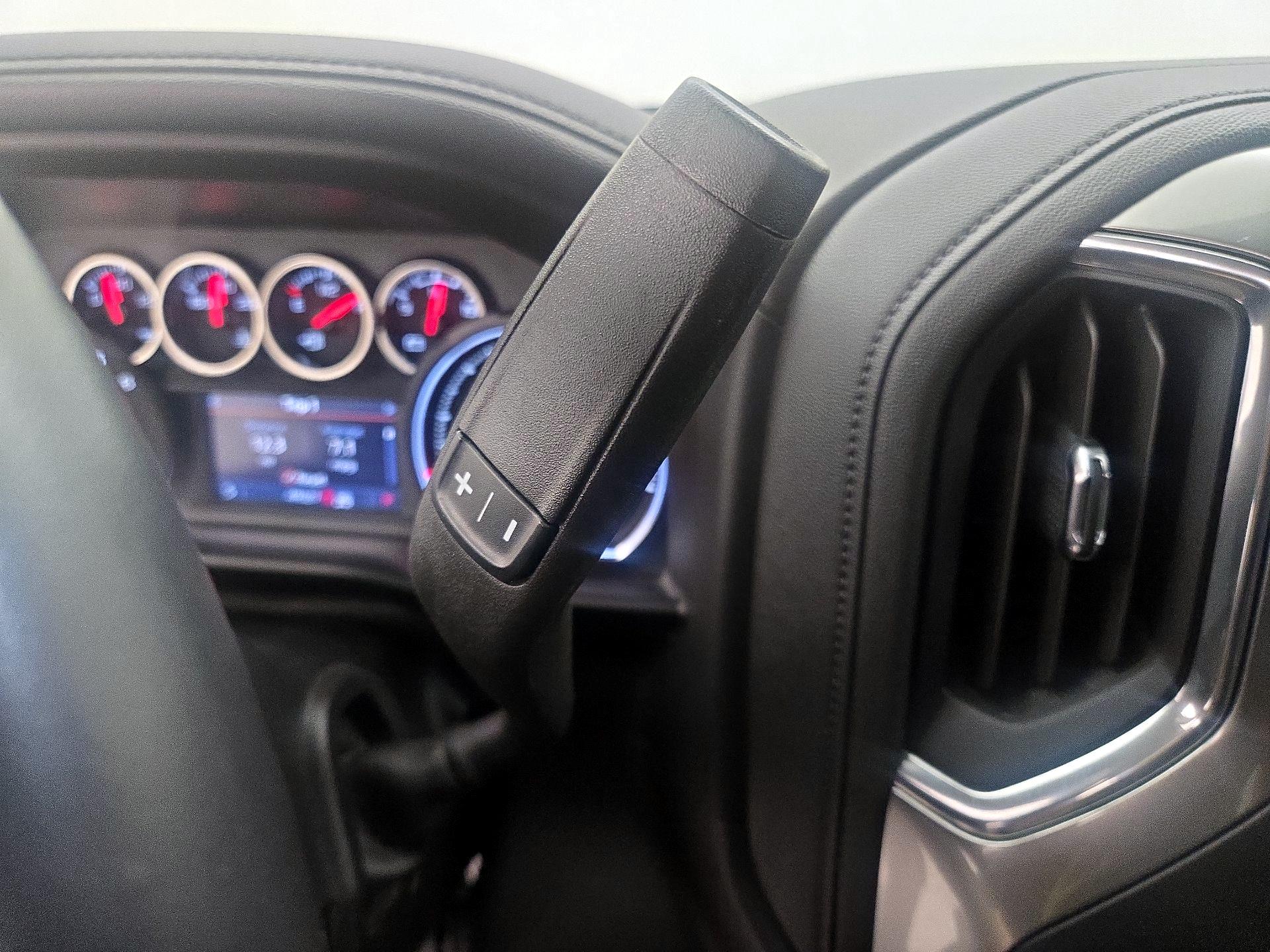 Thumbnail: 2022 Chevrolet Silverado 3500 - 18