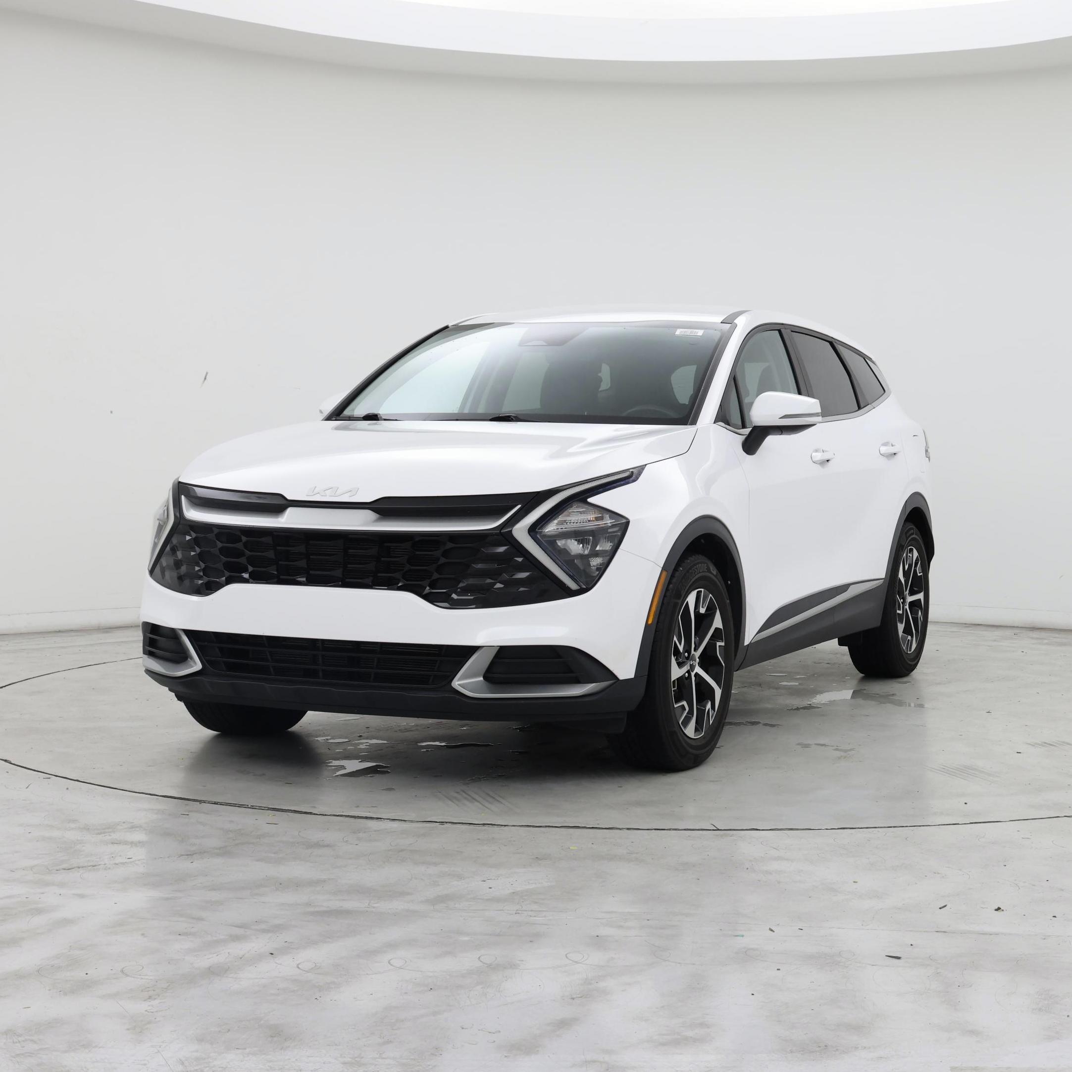 Thumbnail: 2023 Kia Sportage - 4