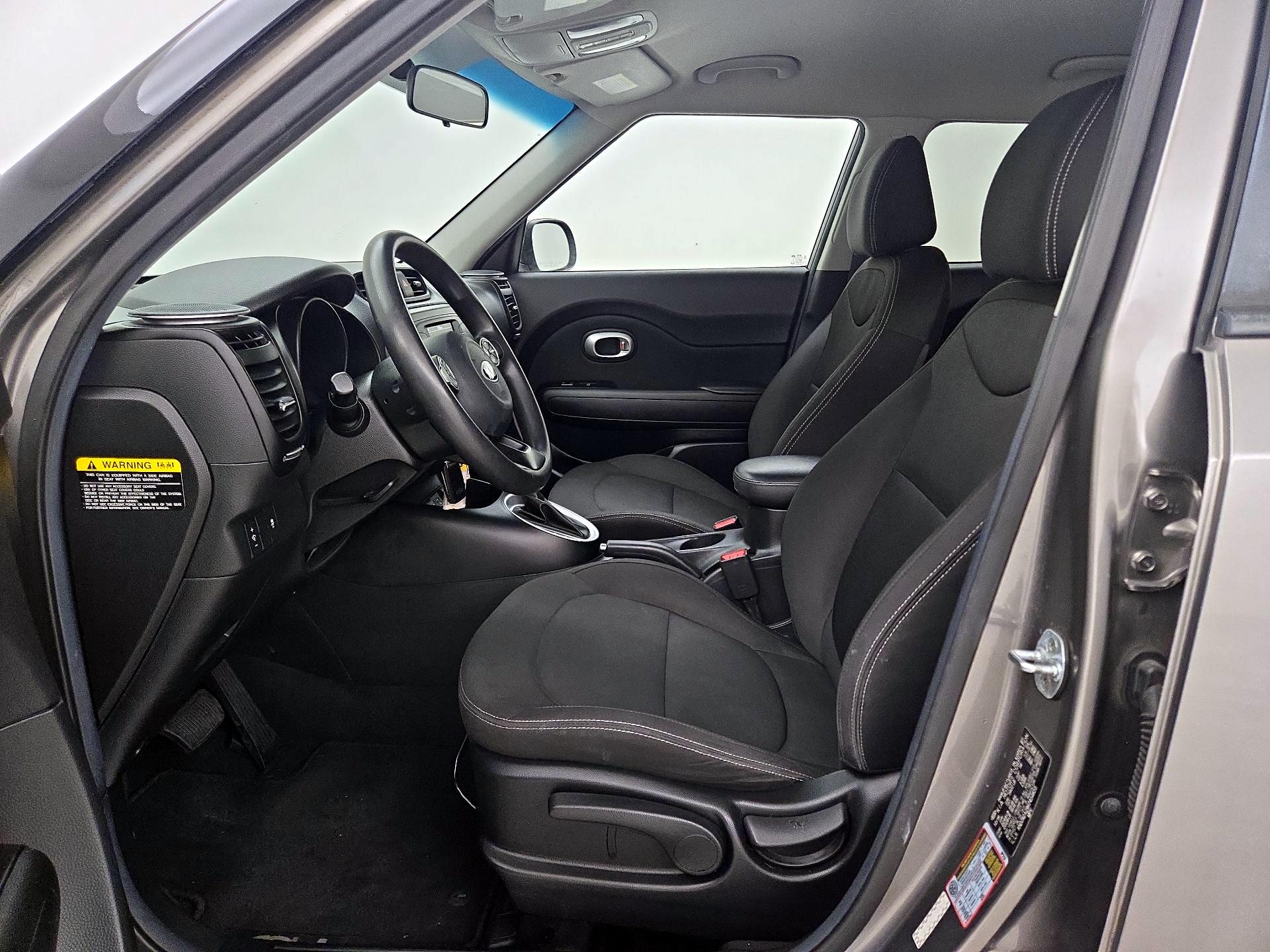 Thumbnail: 2017 Kia Soul - 11