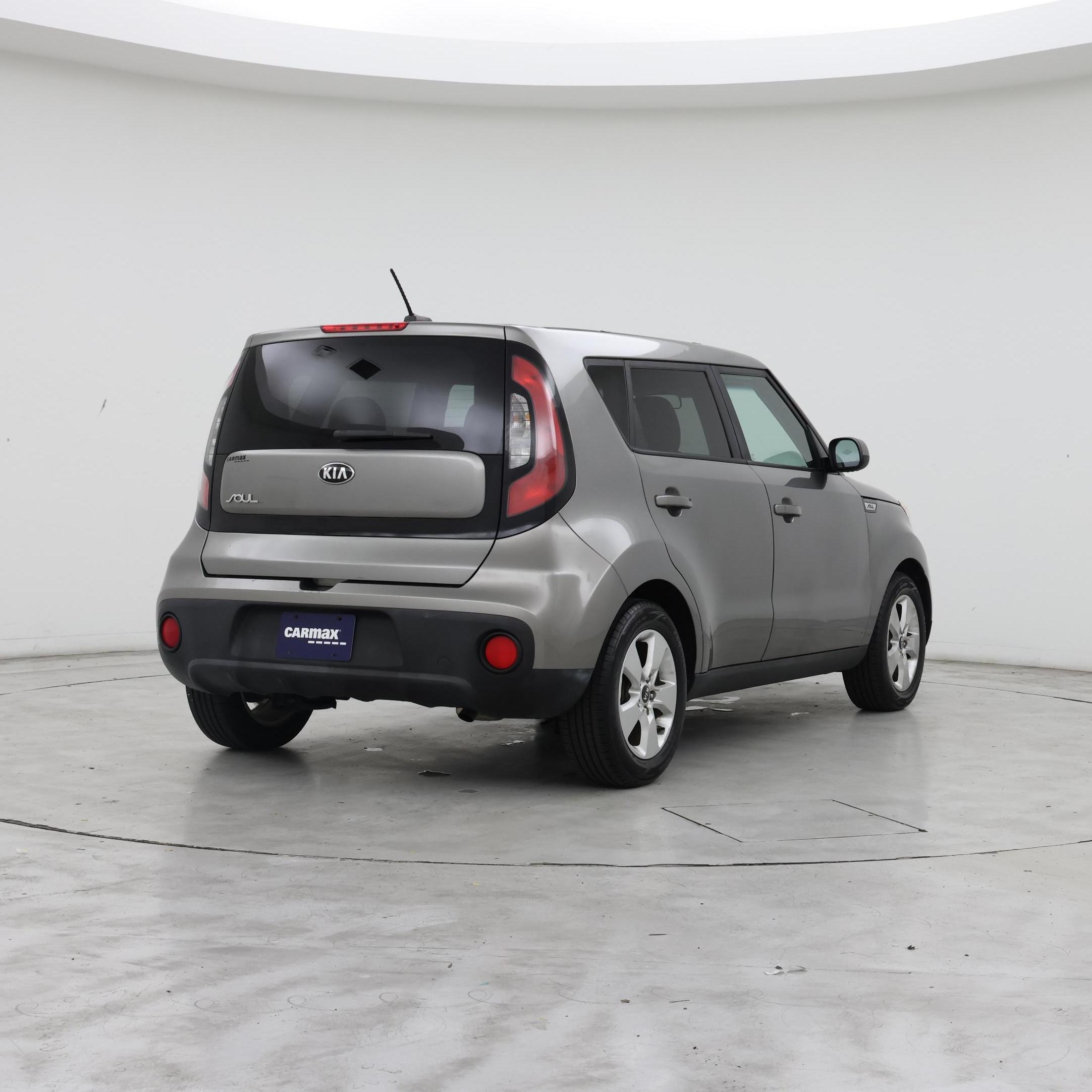 Thumbnail: 2017 Kia Soul - 8
