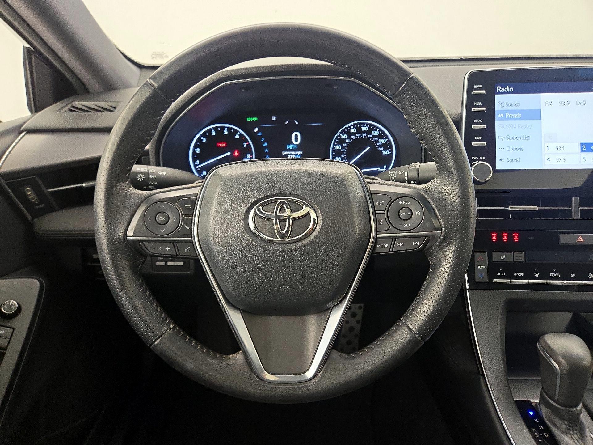 Thumbnail: 2019 Toyota Avalon - 10