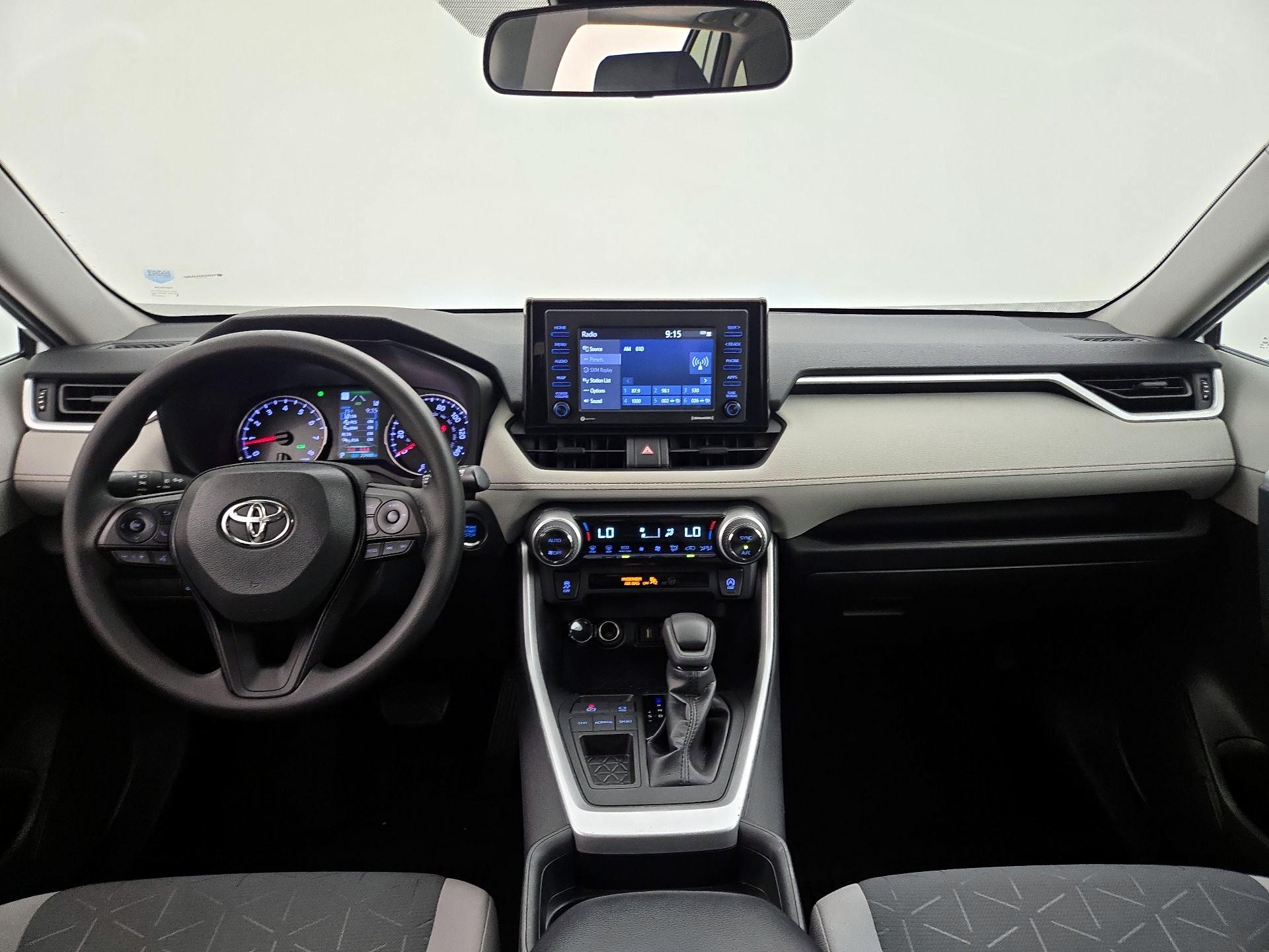 Thumbnail: 2020 Toyota RAV4 - 9