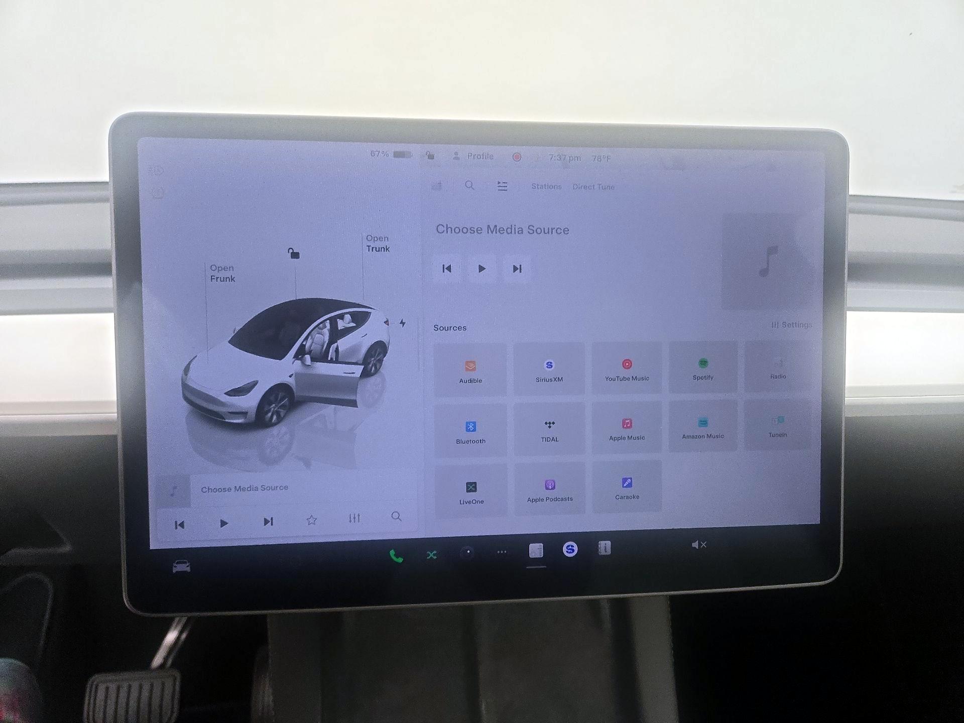 Thumbnail: 2023 Tesla Model Y - 15