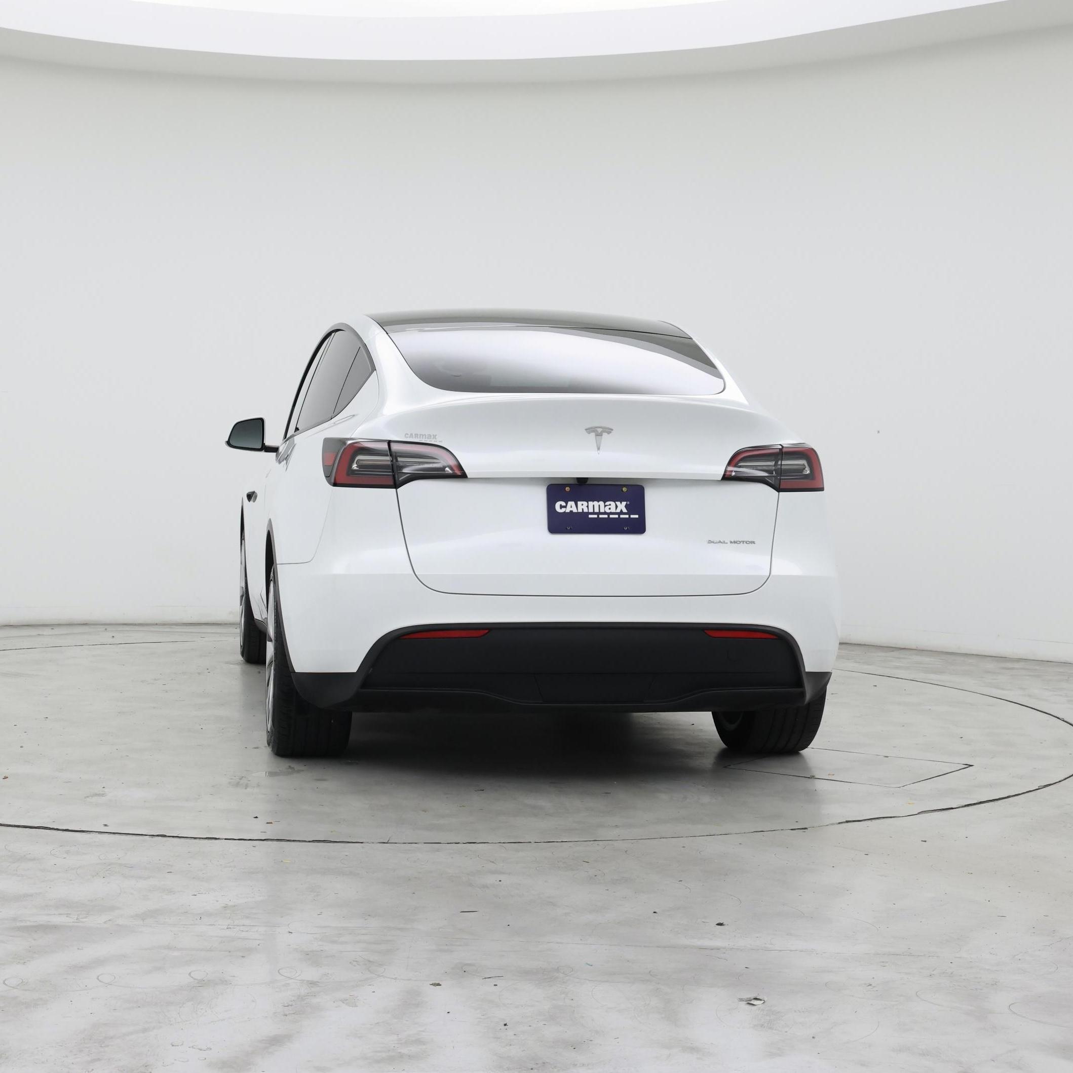 Thumbnail: 2023 Tesla Model Y - 6