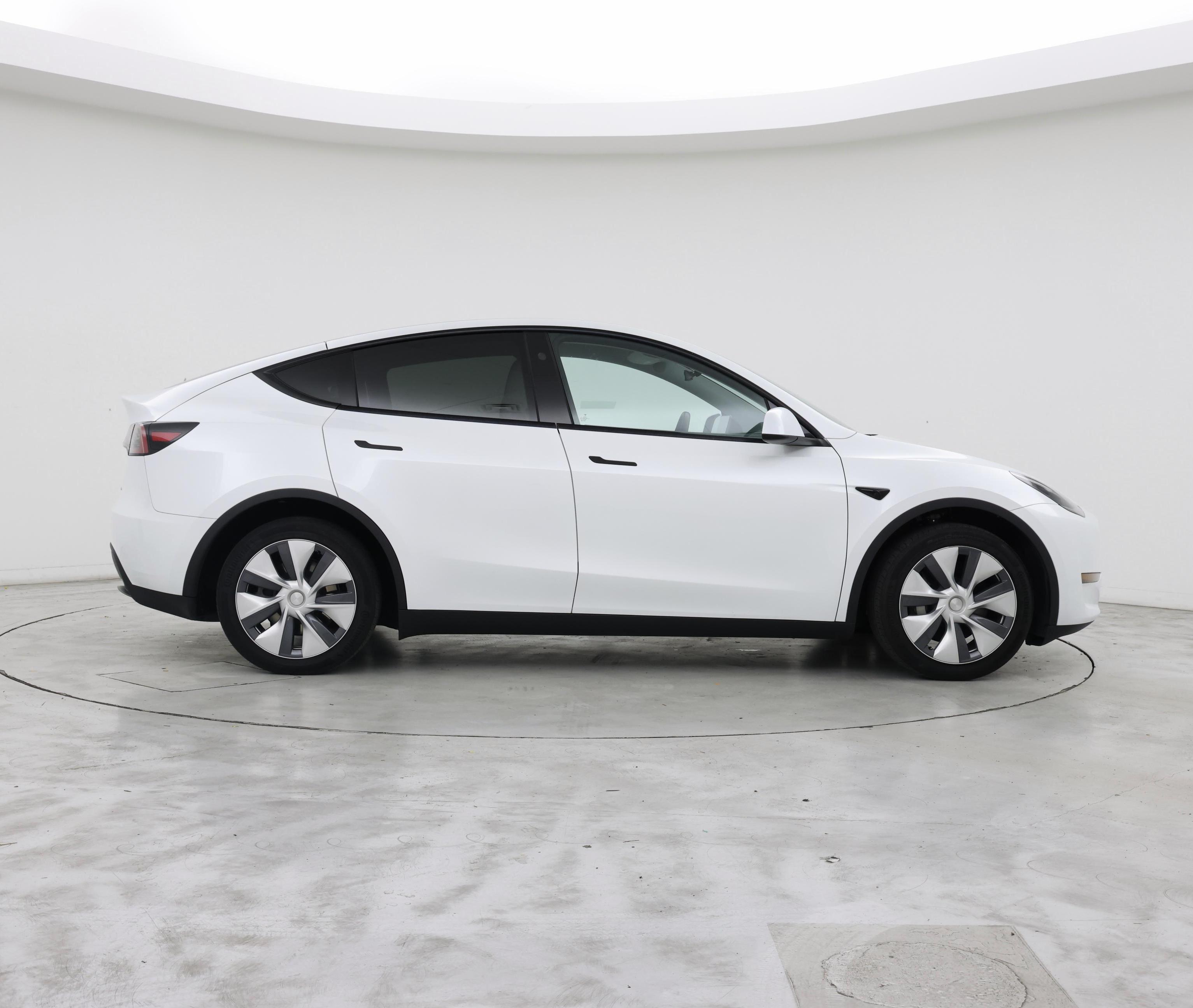 Thumbnail: 2023 Tesla Model Y - 7