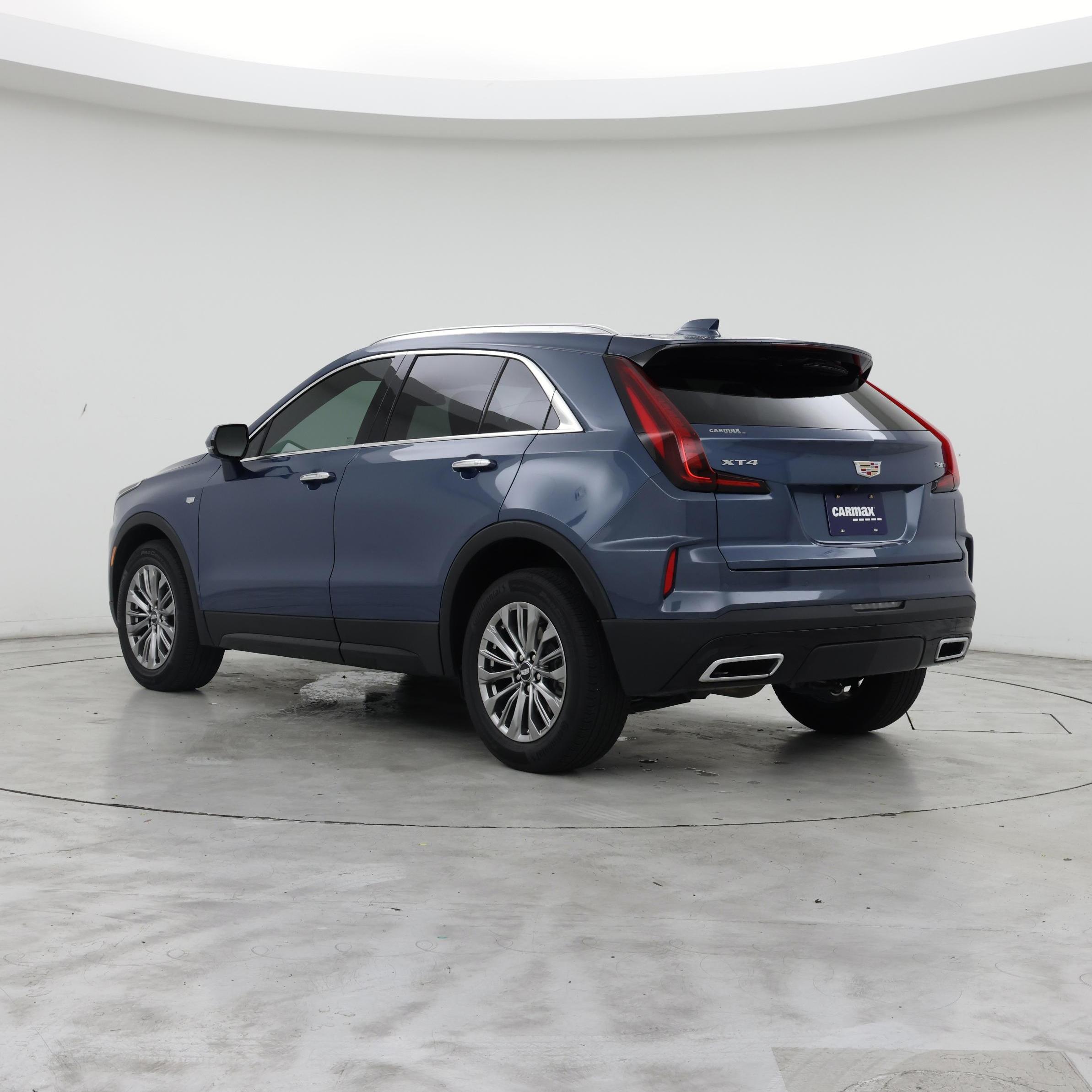 Thumbnail: 2024 Cadillac XT4 - 2