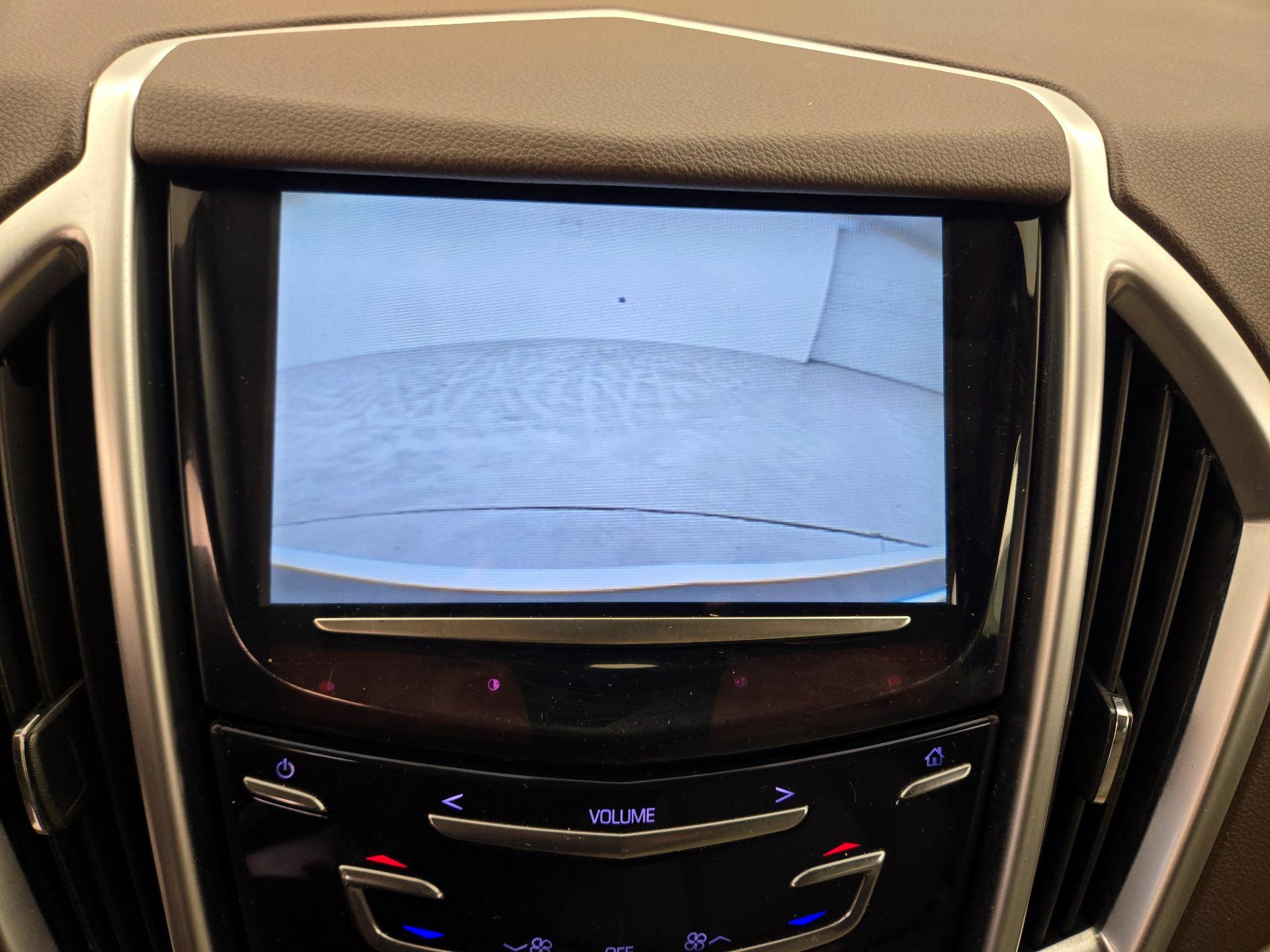 Thumbnail: 2016 Cadillac SRX - 15