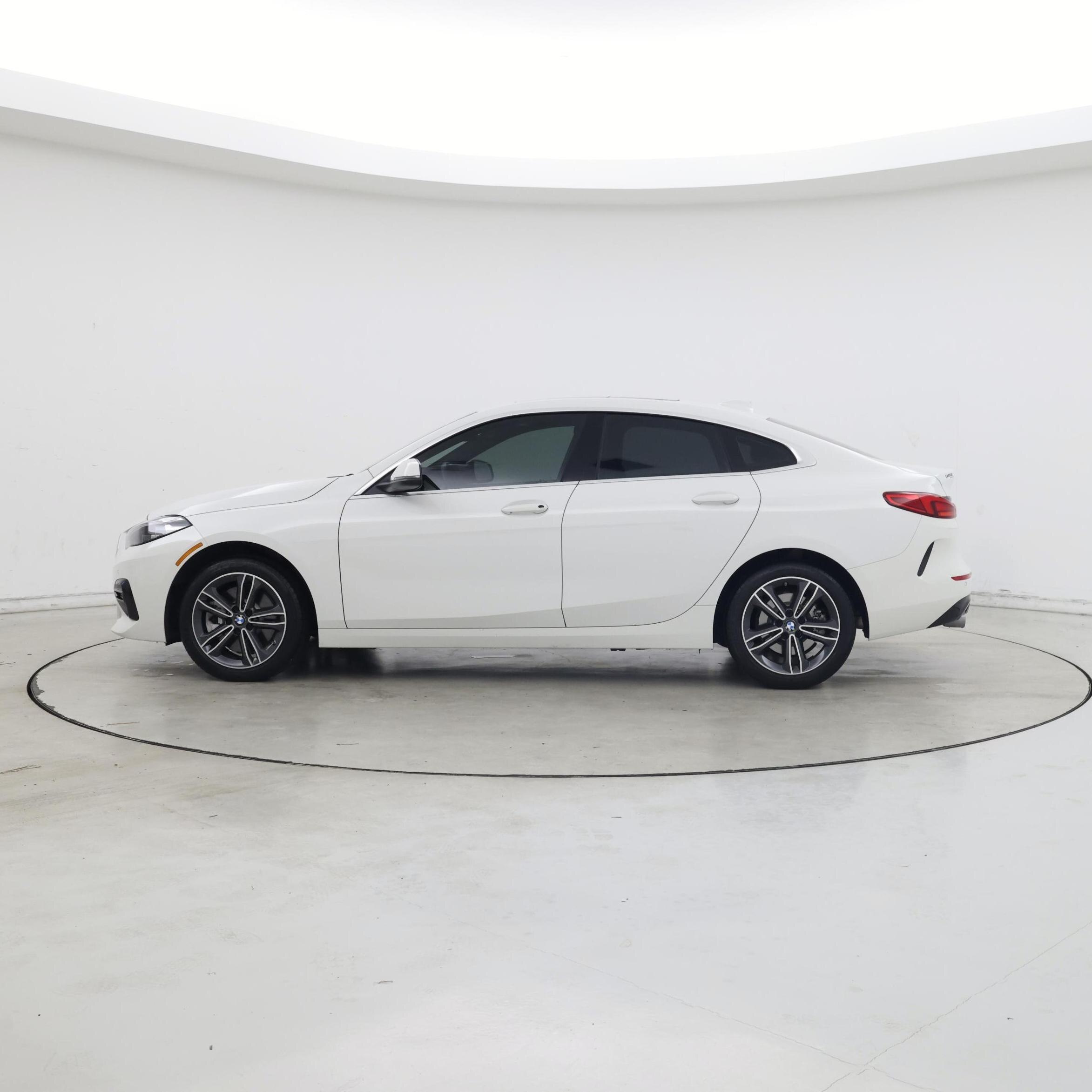 Thumbnail: 2022 BMW 2 Series - 3