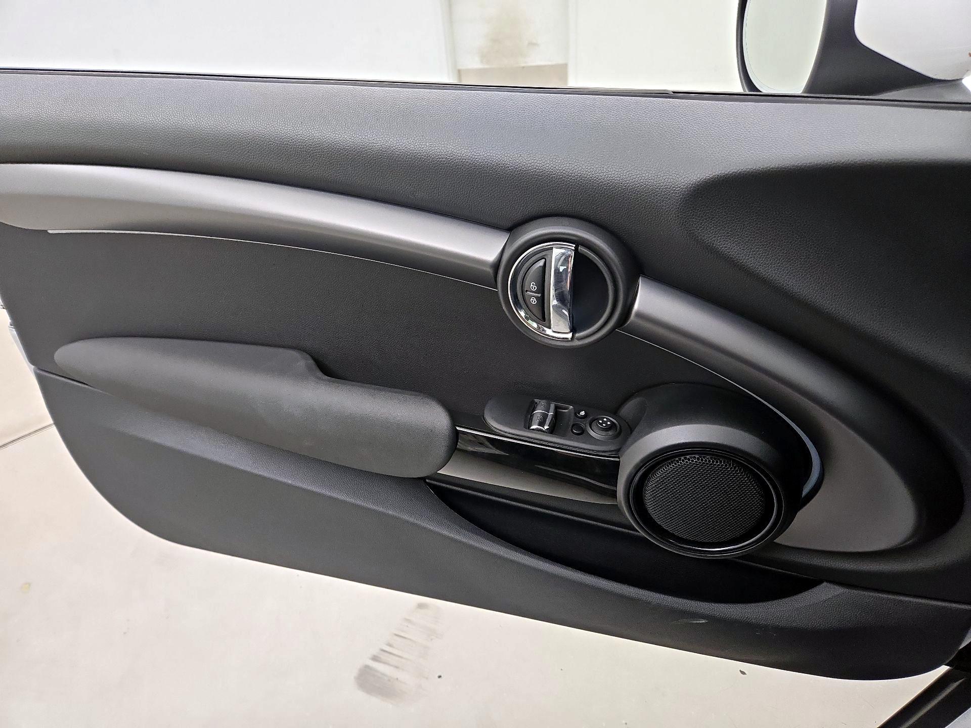 Thumbnail: 2023 MINI Cooper Hardtop - 12