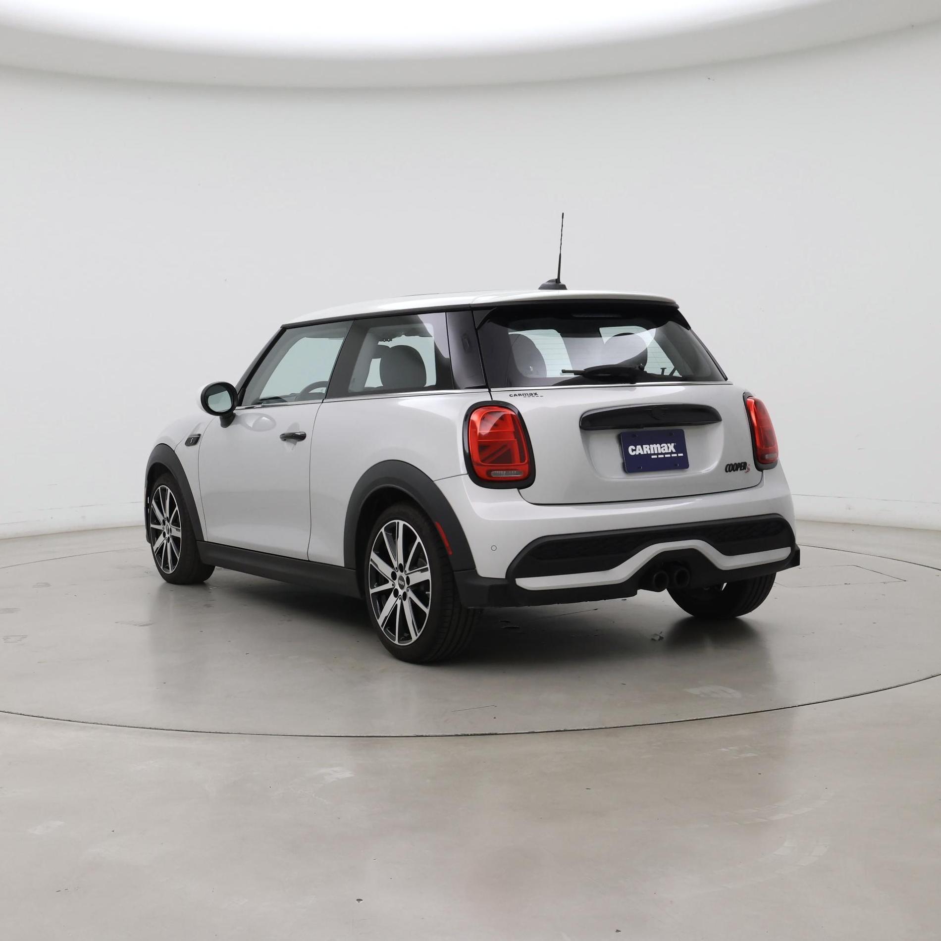Thumbnail: 2023 MINI Cooper Hardtop - 2