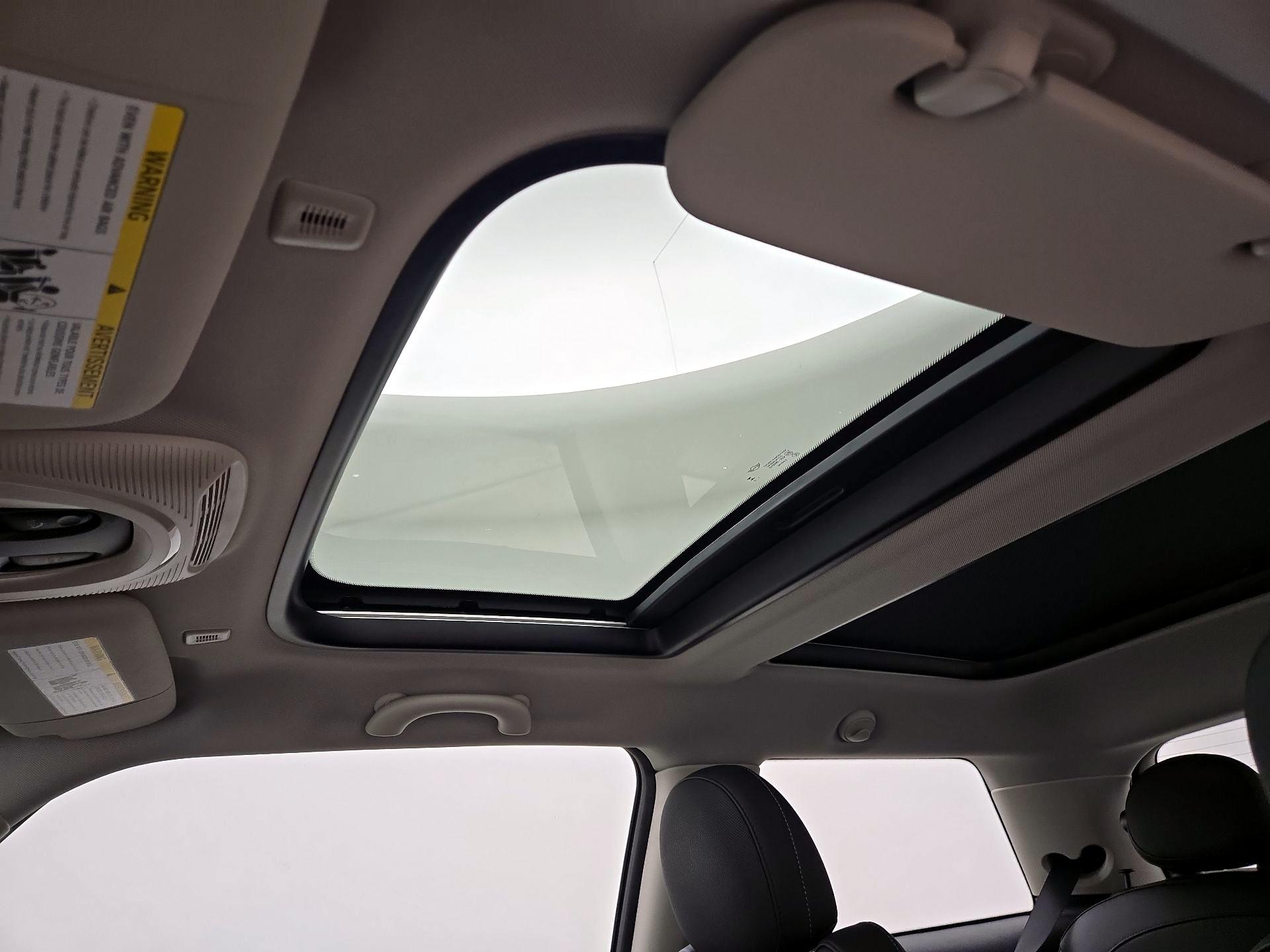 Thumbnail: 2023 MINI Cooper Hardtop - 20