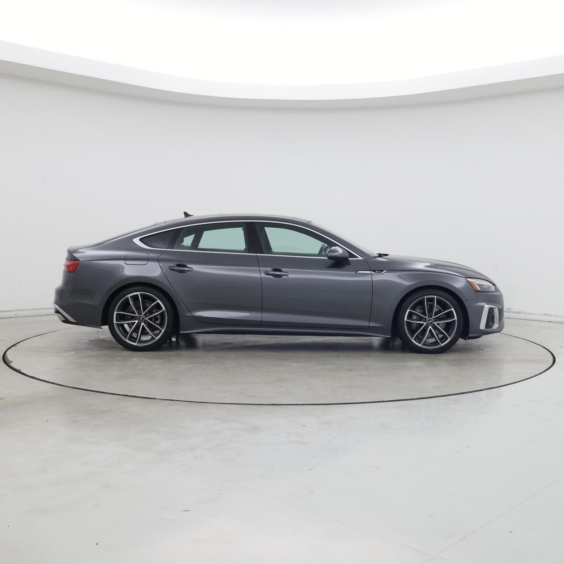 Thumbnail: 2022 Audi A5 - 7