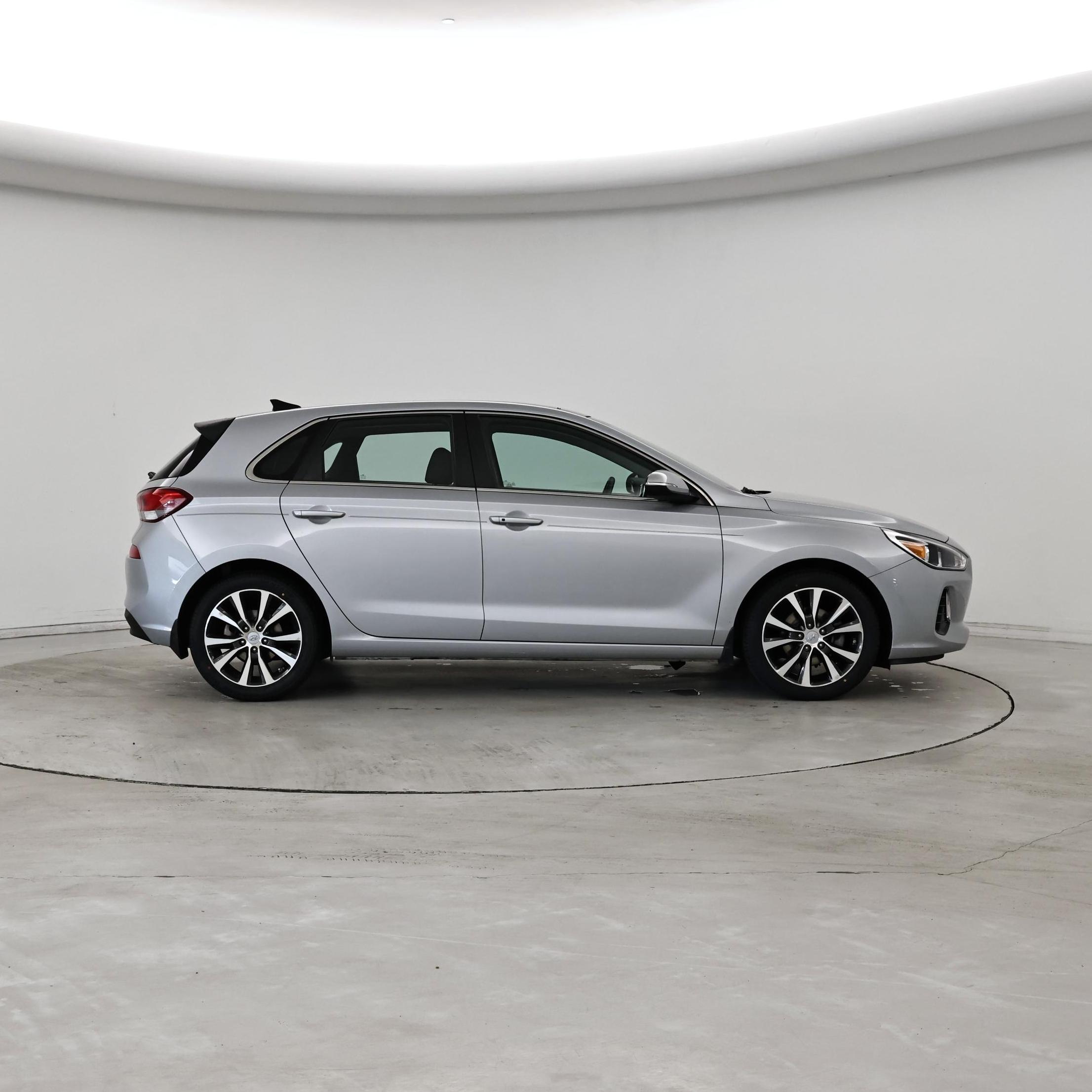 Thumbnail: 2020 Hyundai Elantra - 7