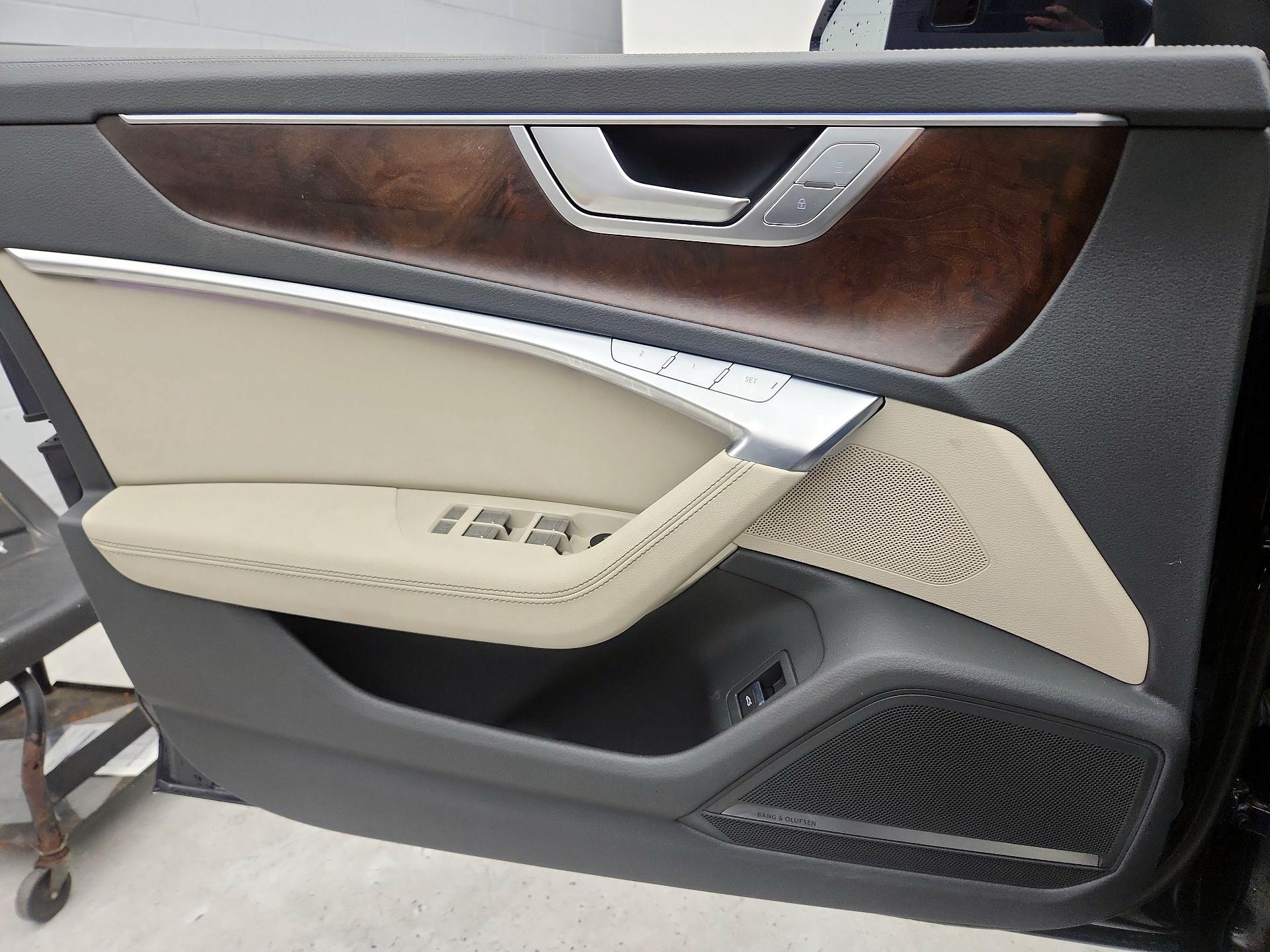 Thumbnail: 2021 Audi A6 - 12