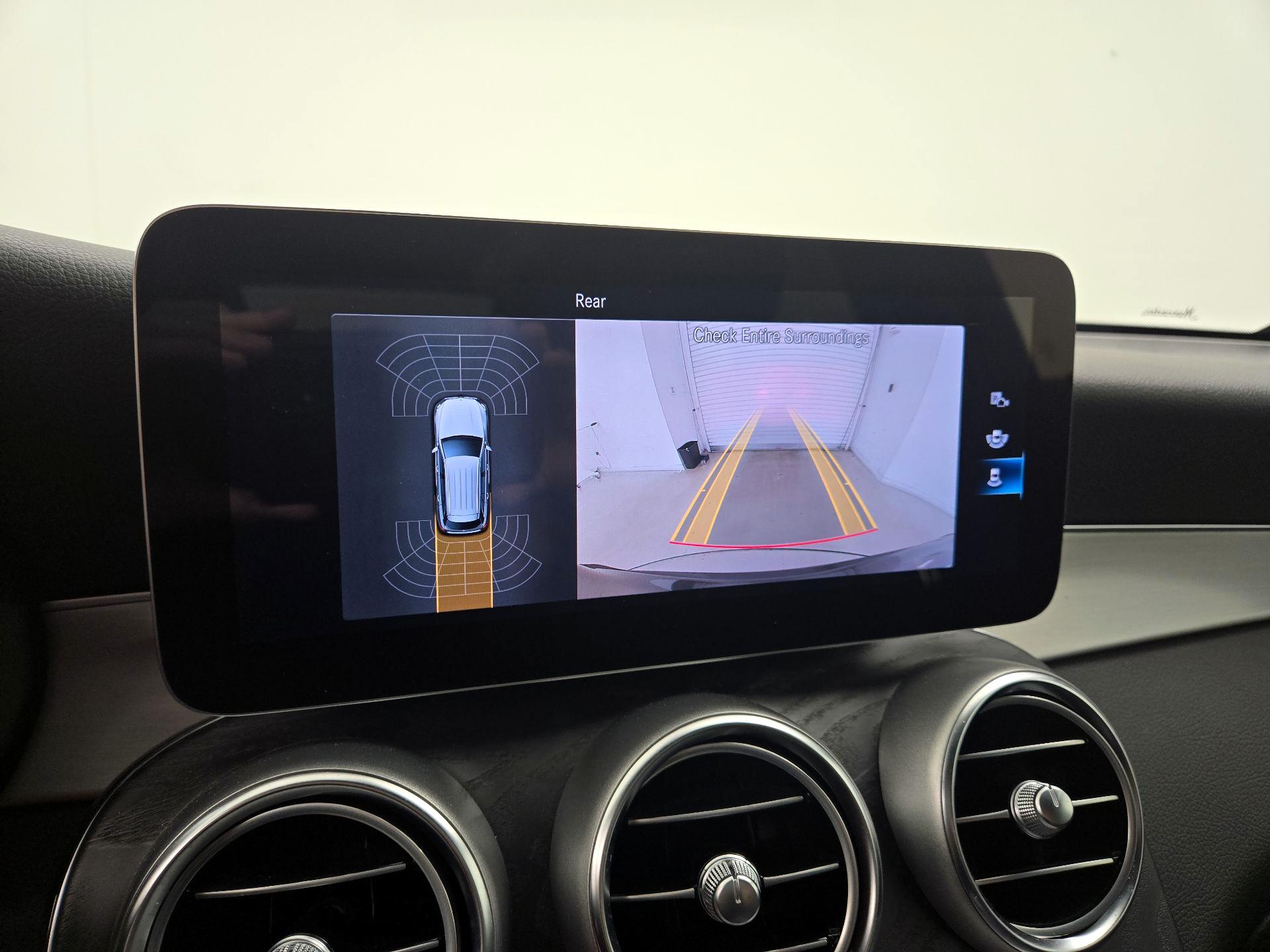 Thumbnail: 2021 Mercedes-Benz GLC - 14