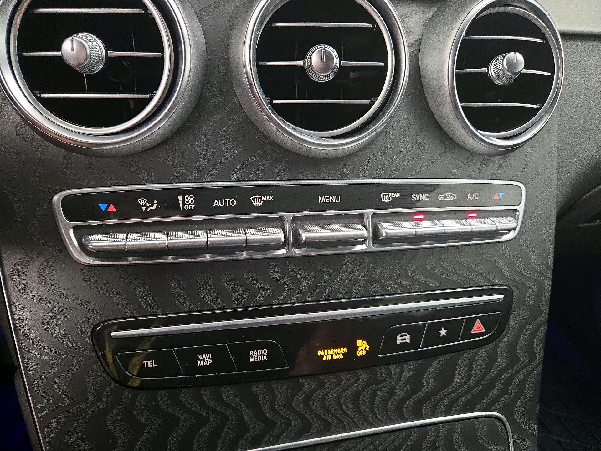 Thumbnail: 2021 Mercedes-Benz GLC - 16