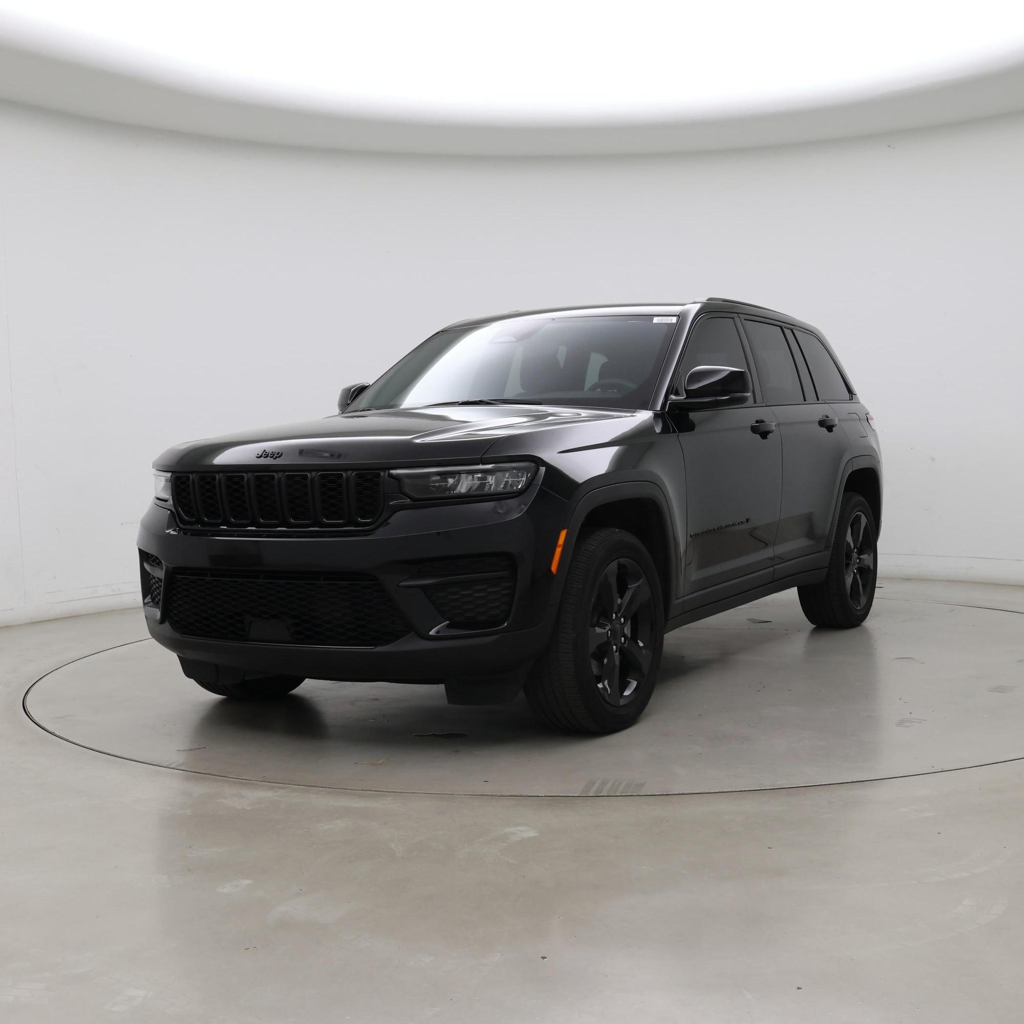 Thumbnail: 2023 Jeep Grand Cherokee - 4