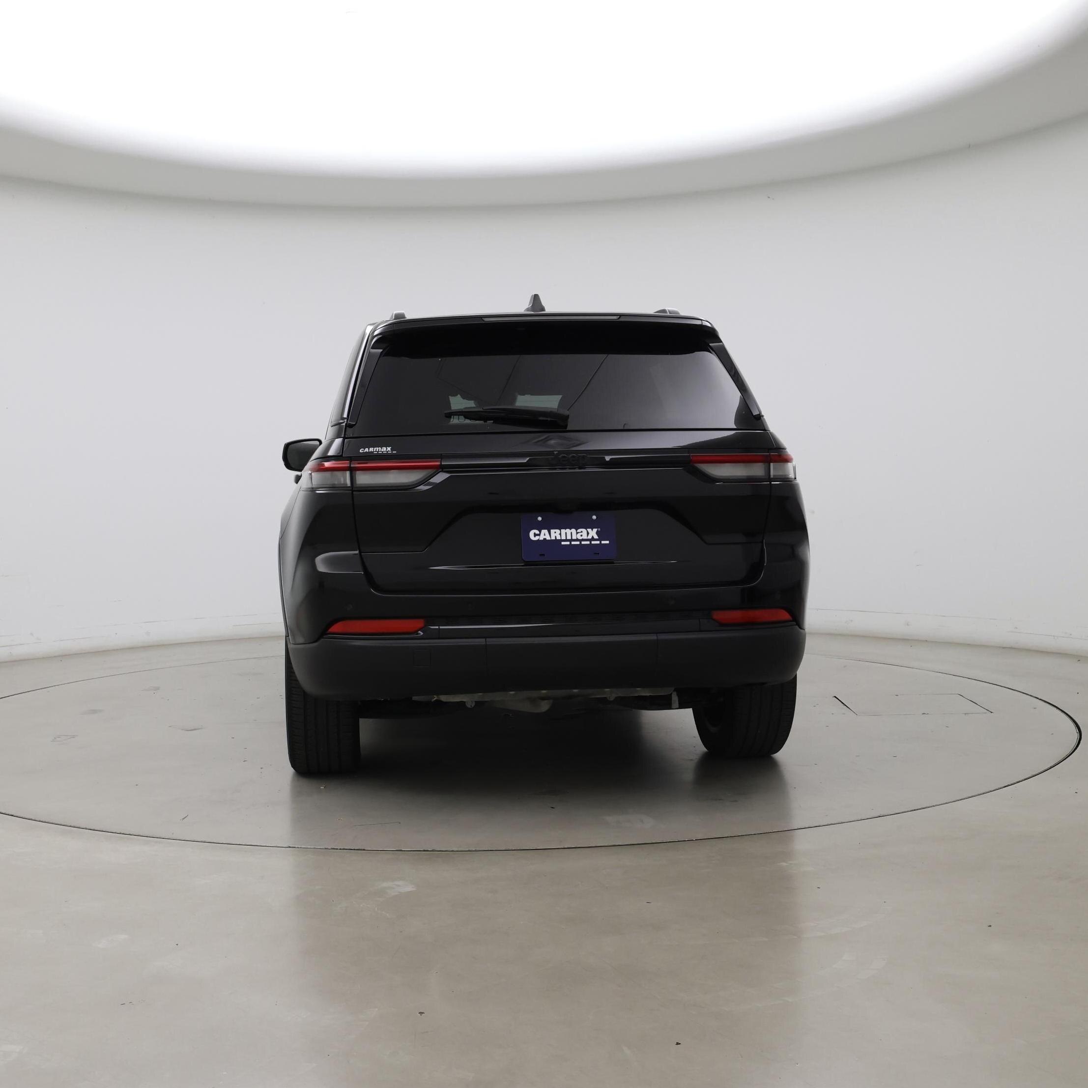 Thumbnail: 2023 Jeep Grand Cherokee - 6