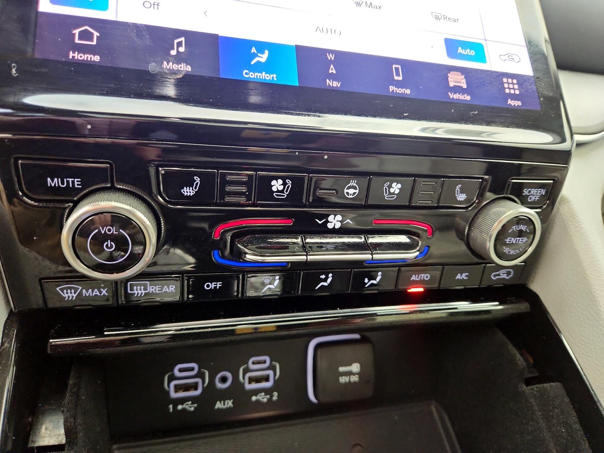 Thumbnail: 2021 Jeep Grand Cherokee L - 17
