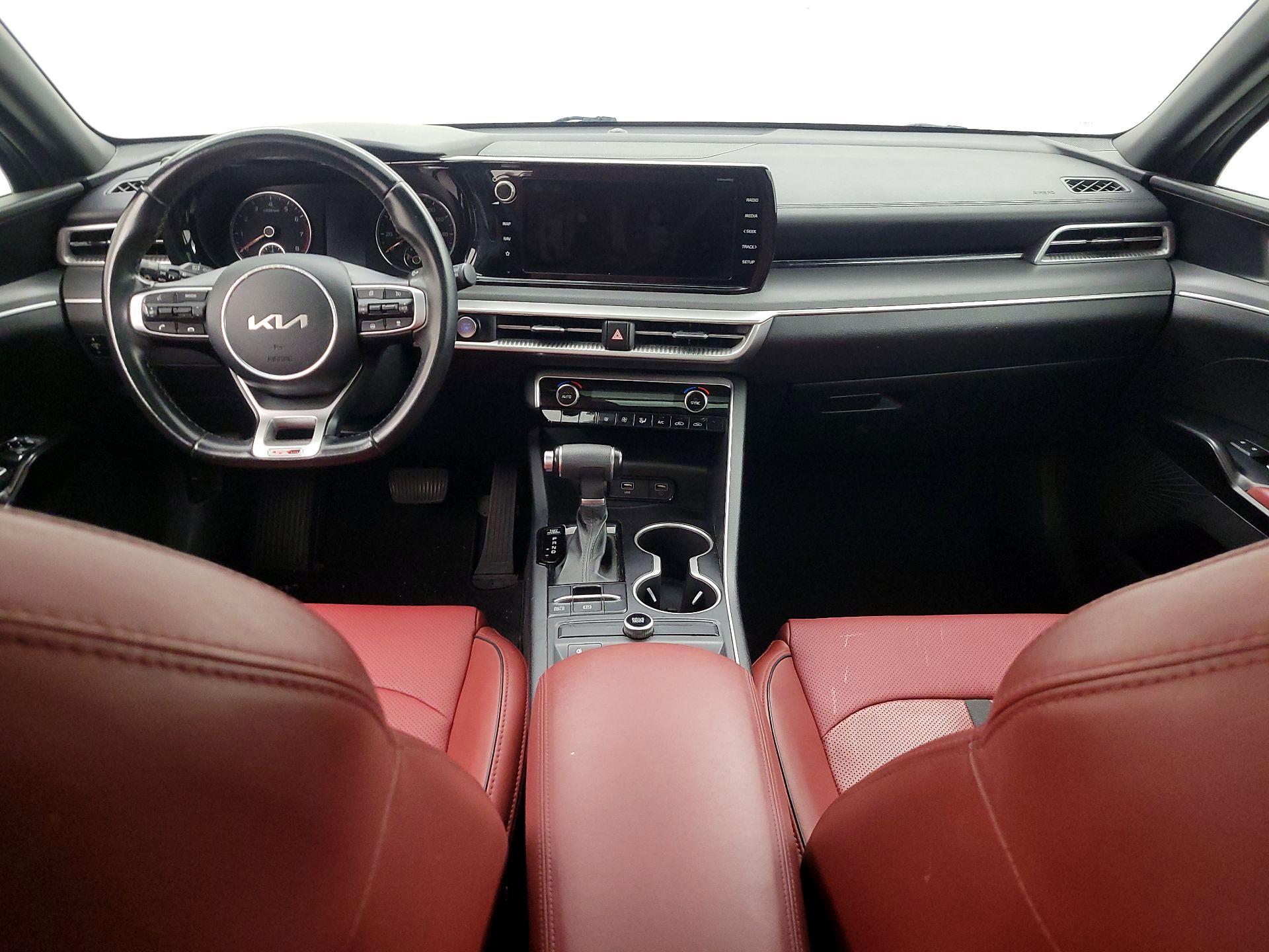 Thumbnail: 2022 Kia K5 - 9