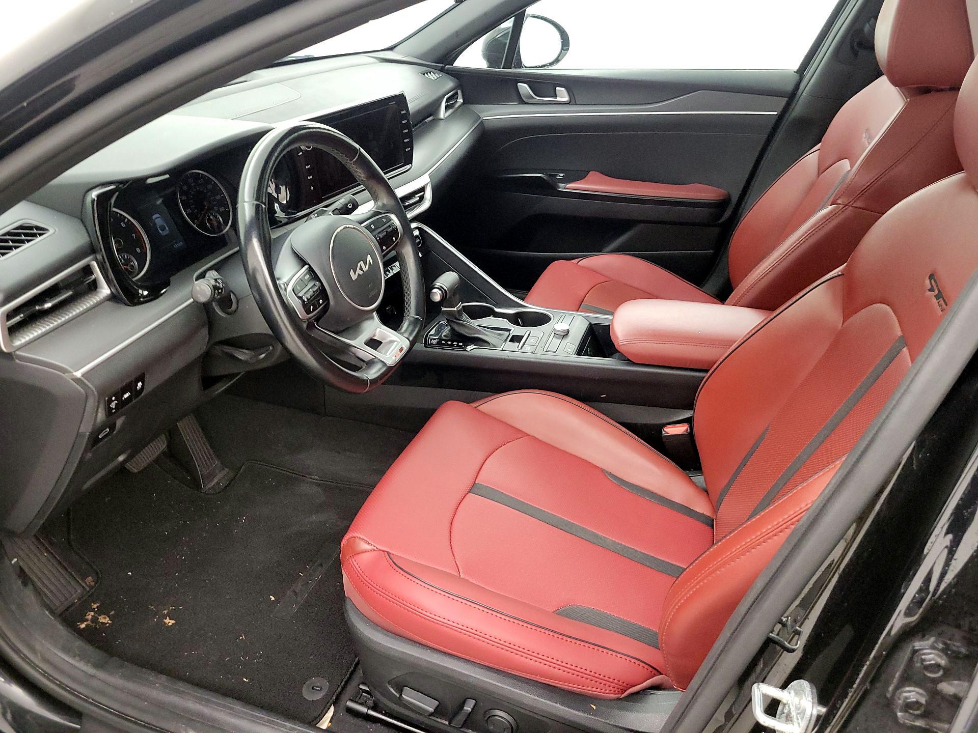 Thumbnail: 2022 Kia K5 - 11